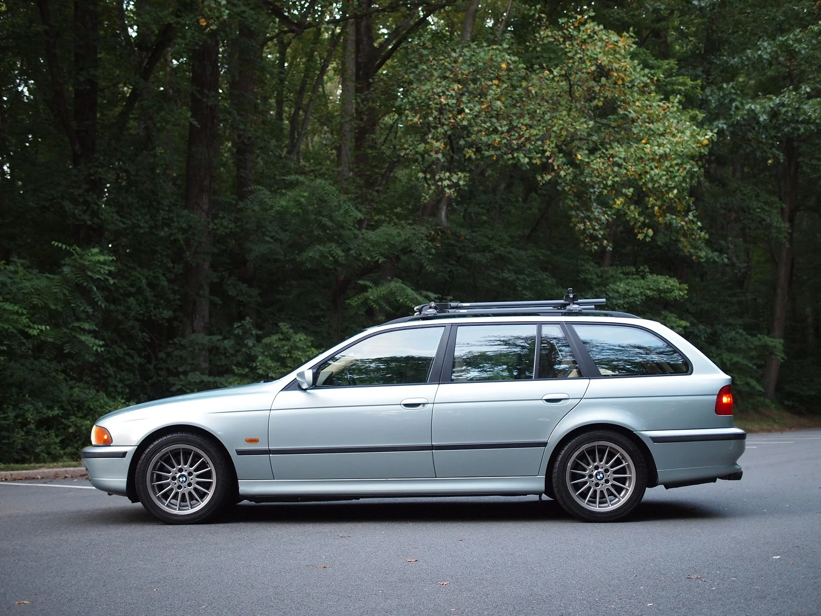 00BMW540i (3).JPG