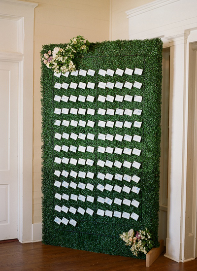 escort-card-display.jpg