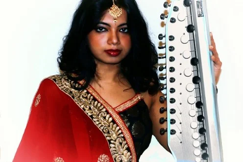 tavishi1_web-496x330.jpg