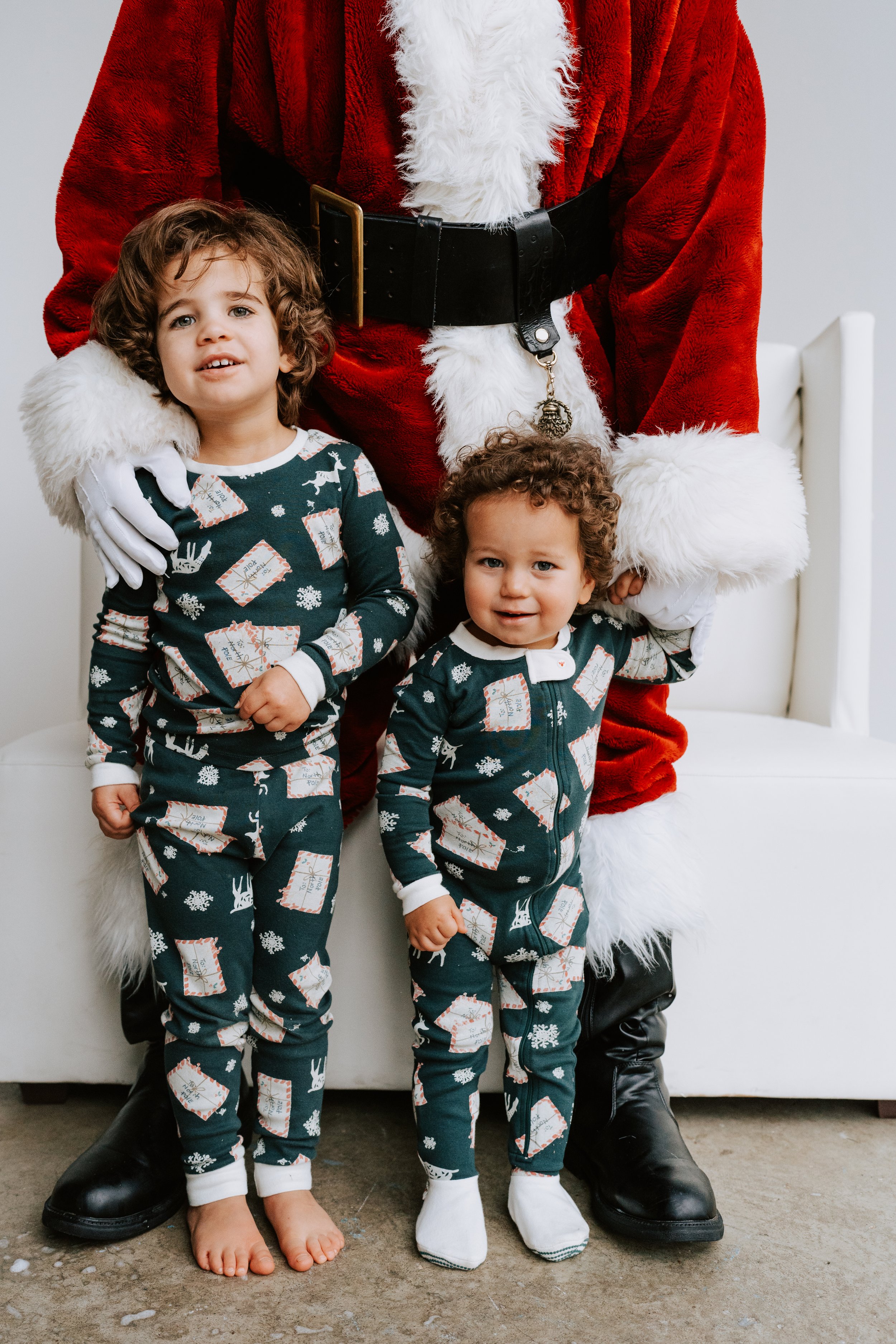 BrigetteBillupsPhotography_Santa2023_Rechy-19.jpg