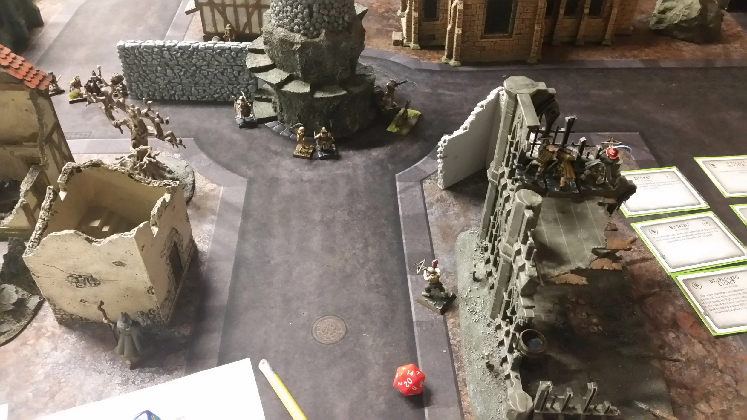 Deeking around the wall the Lichemaster realizes that he is in a loosing battle. A quick glance over his shoulder reveals a quick exit route. The day is won for the order of good!
