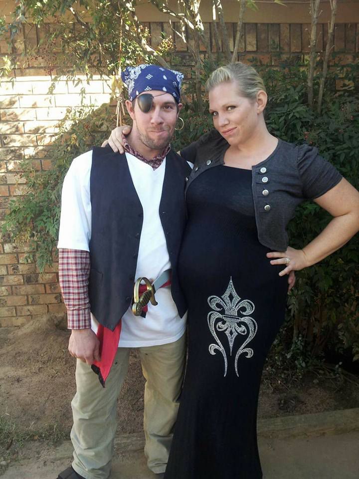 halloween prego.jpg