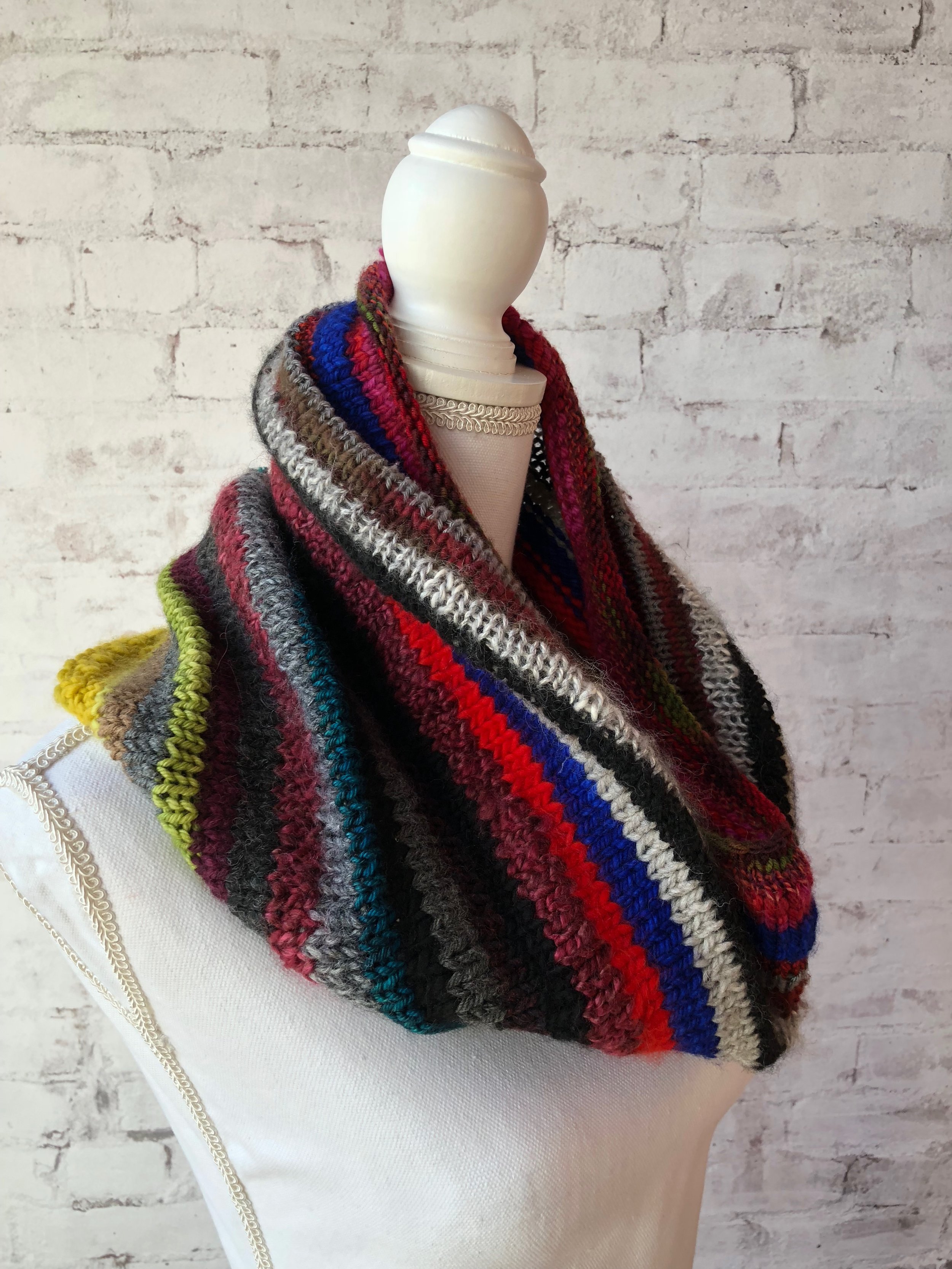 Time-Traveling Cowl Pattern