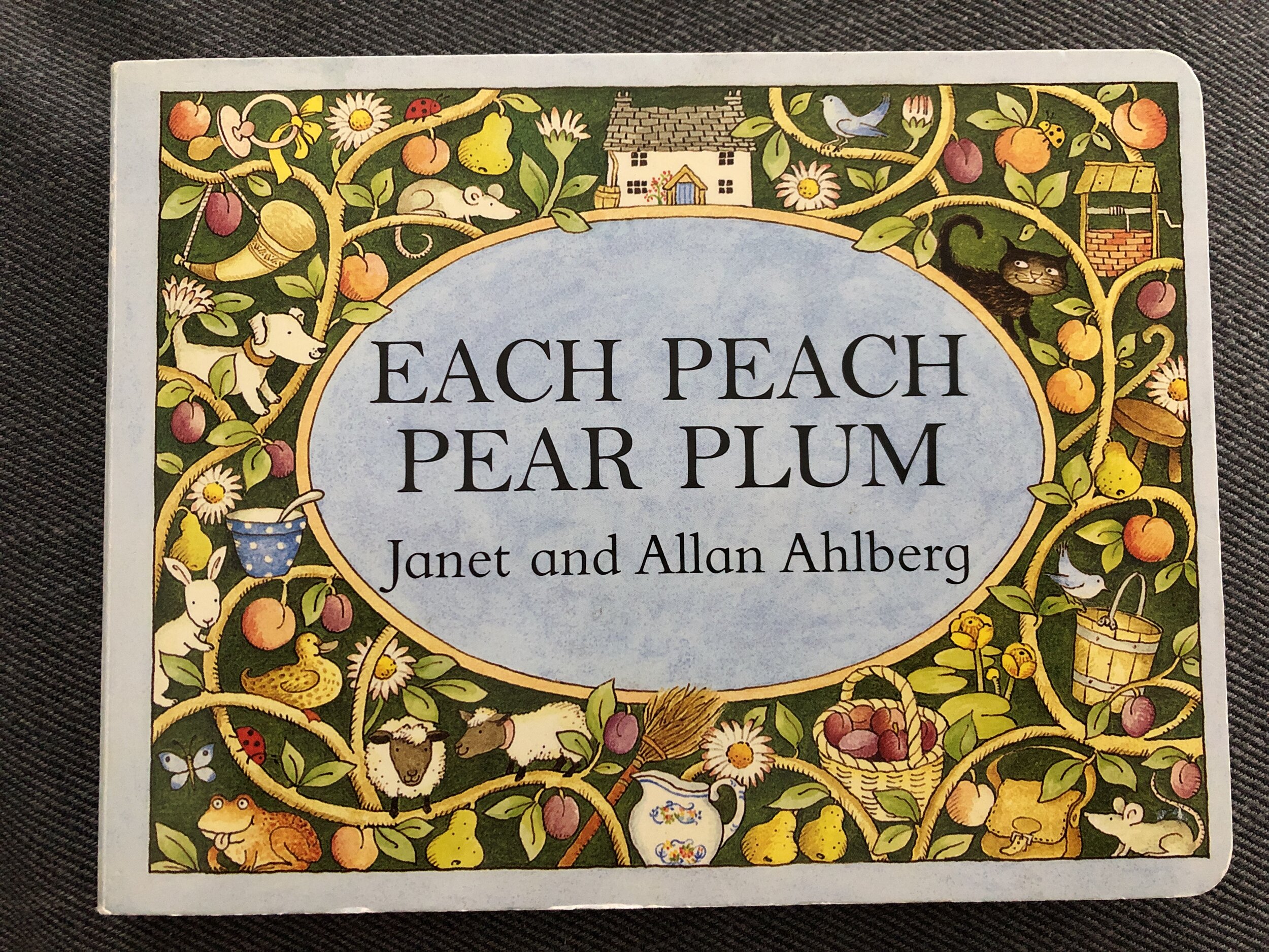 Pocket Puffin Each Peach Pear Plum