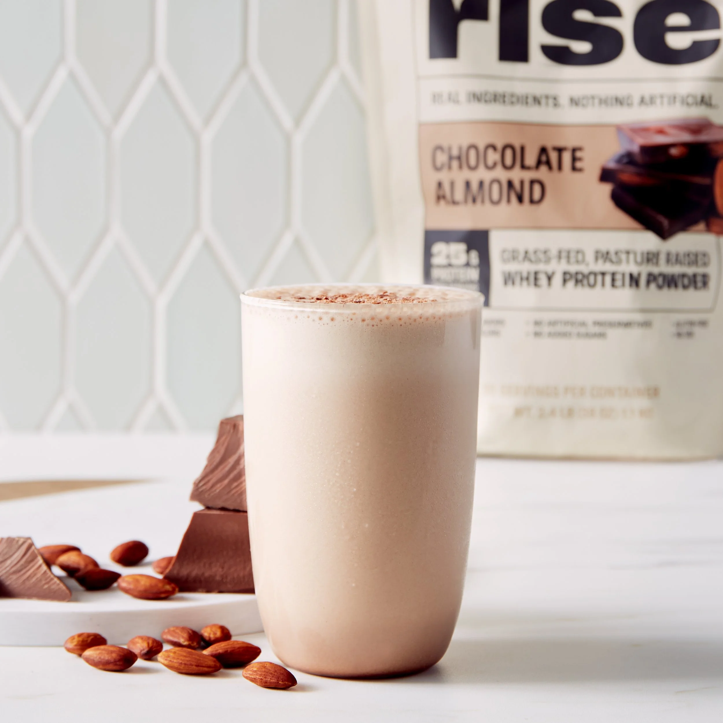 2024_0619_RiseBar_ProteinPowder_Chocolate_1.jpg