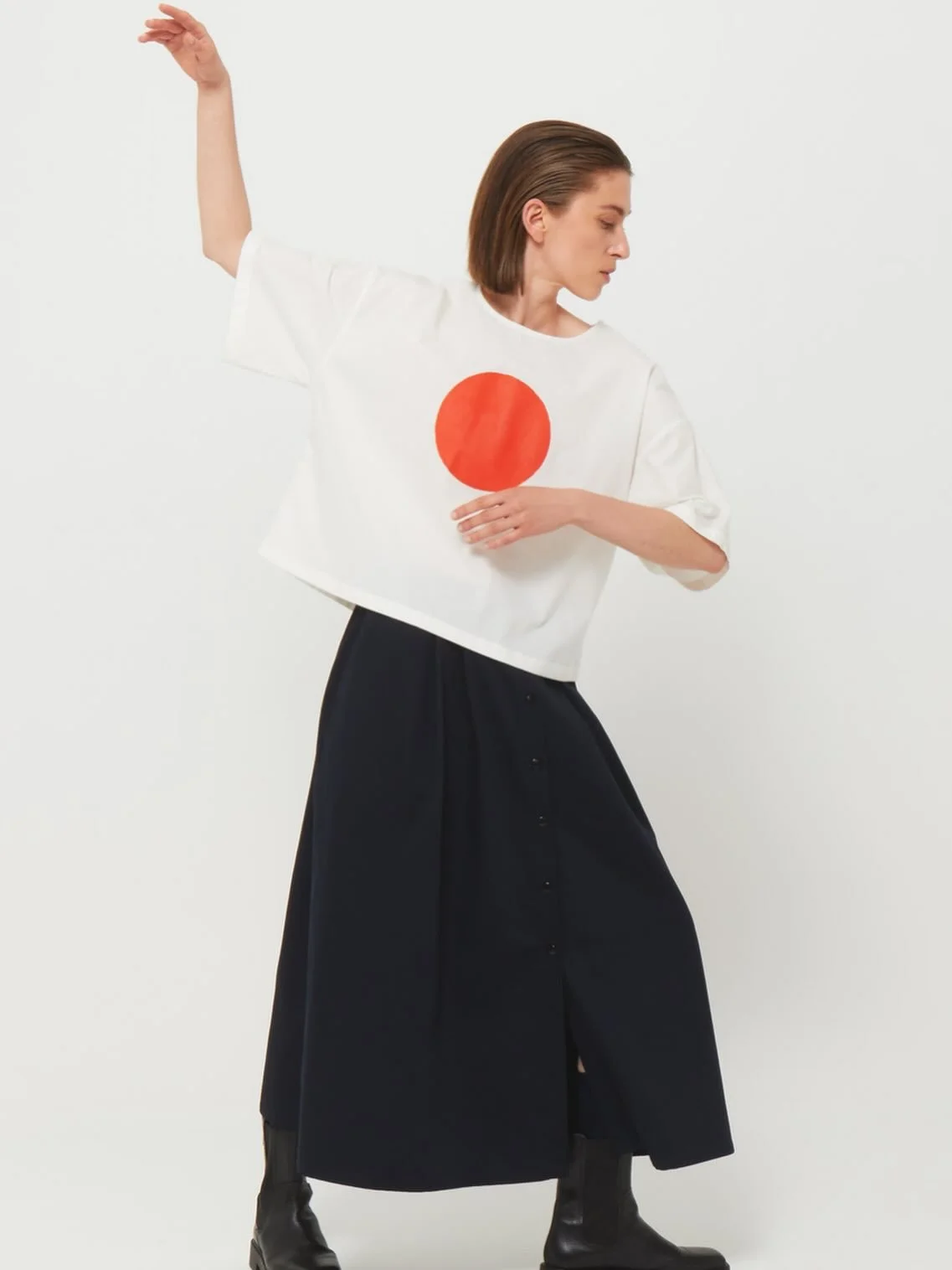 🔴&hellip;are you ready for spring? 

&mdash;&mdash;&mdash;
Yes, we are. so needed❣️
#outfit @elsiengringhuis 
&mdash;&mdash;&mdash;
We love it!💕
#newseasonstyle #rytzbern #oldcityofbern