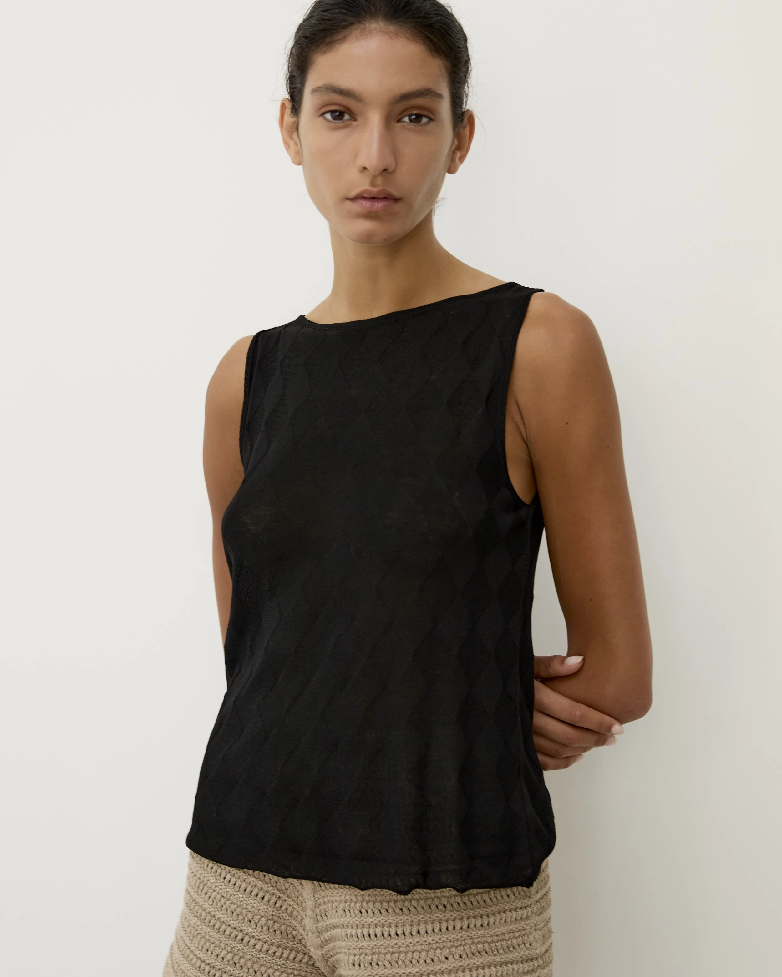 Diarte Seed Black Top2 Kopie.jpg