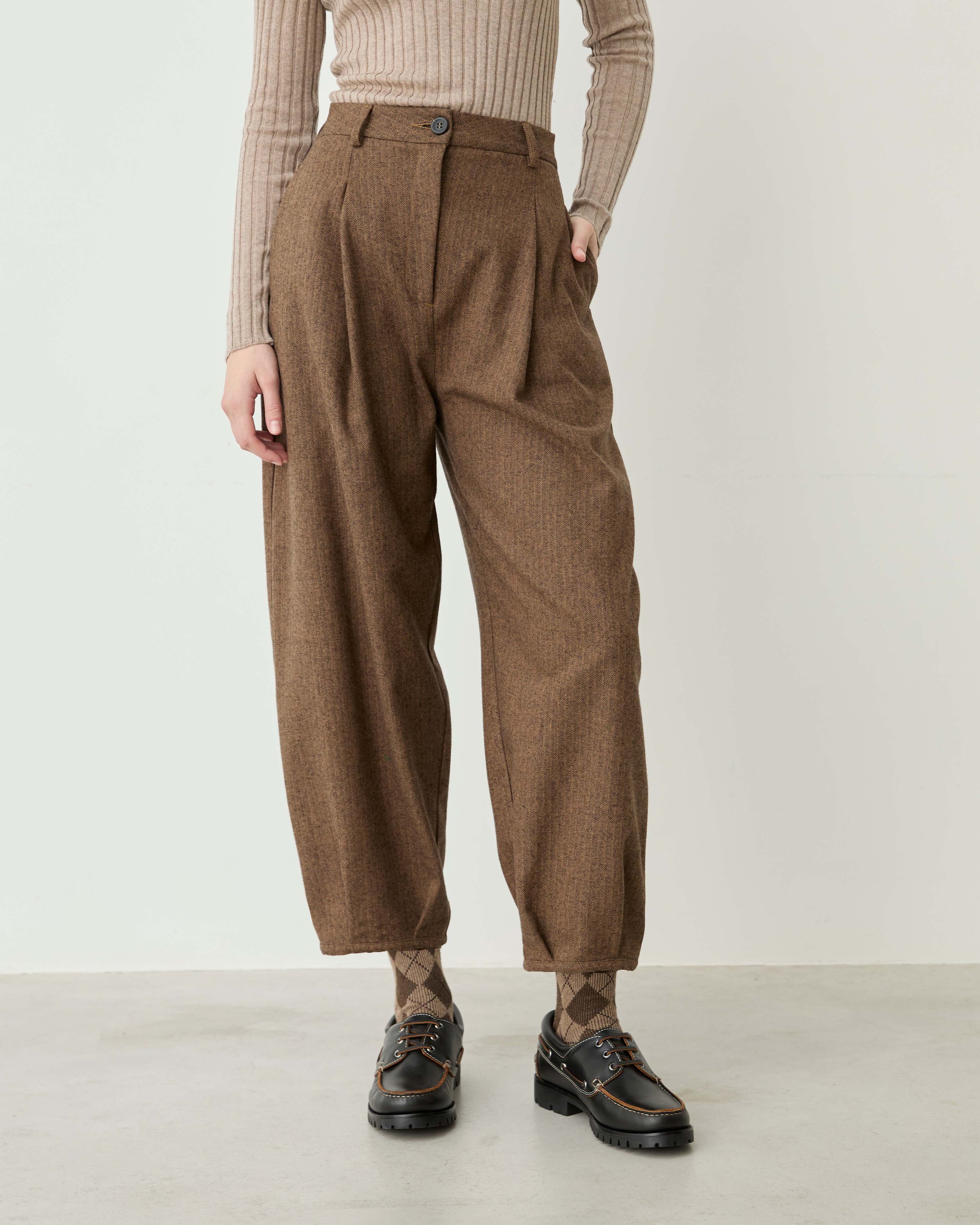 Tango Herringbone Trousers_Brown8.jpg