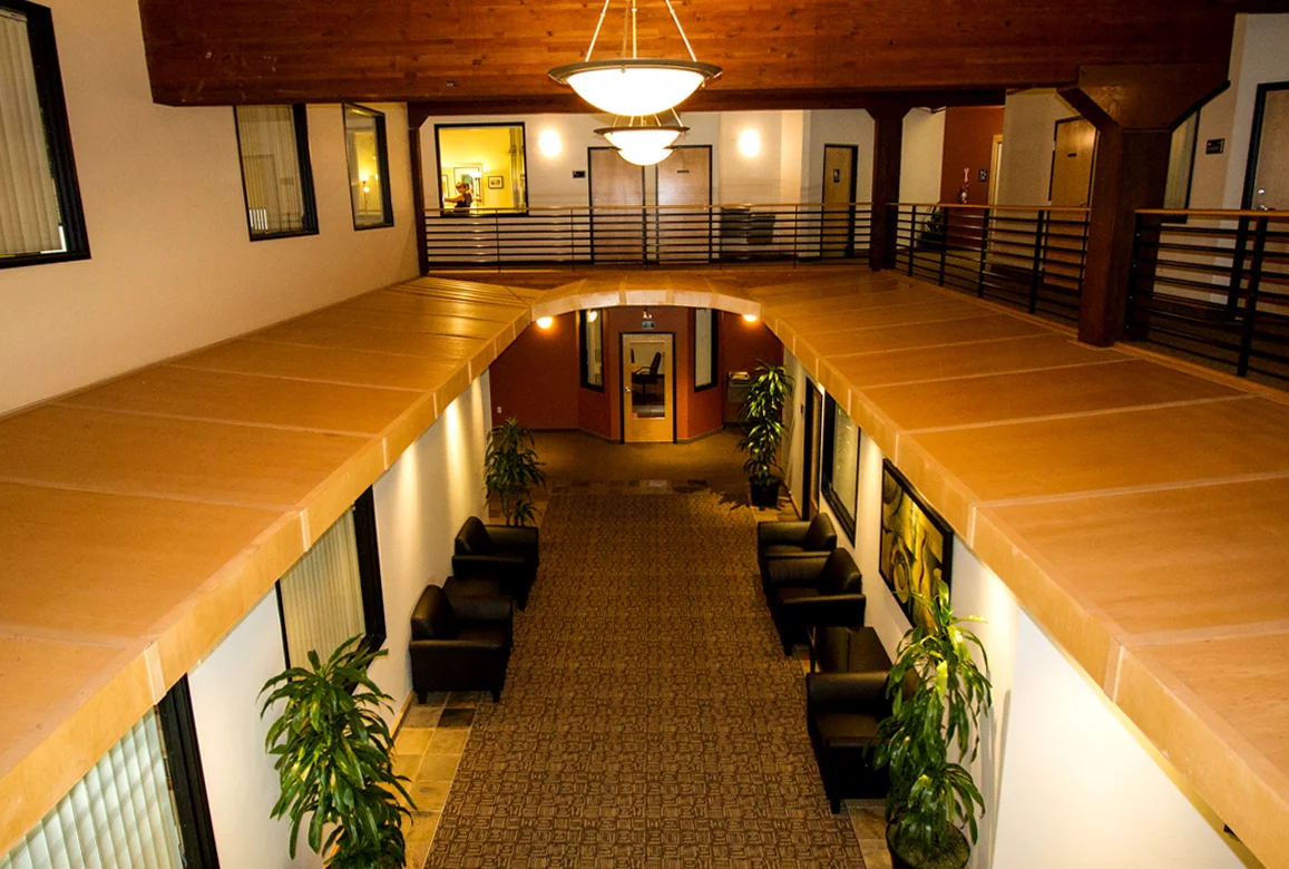 MTEVERESTBLDG-9.jpg