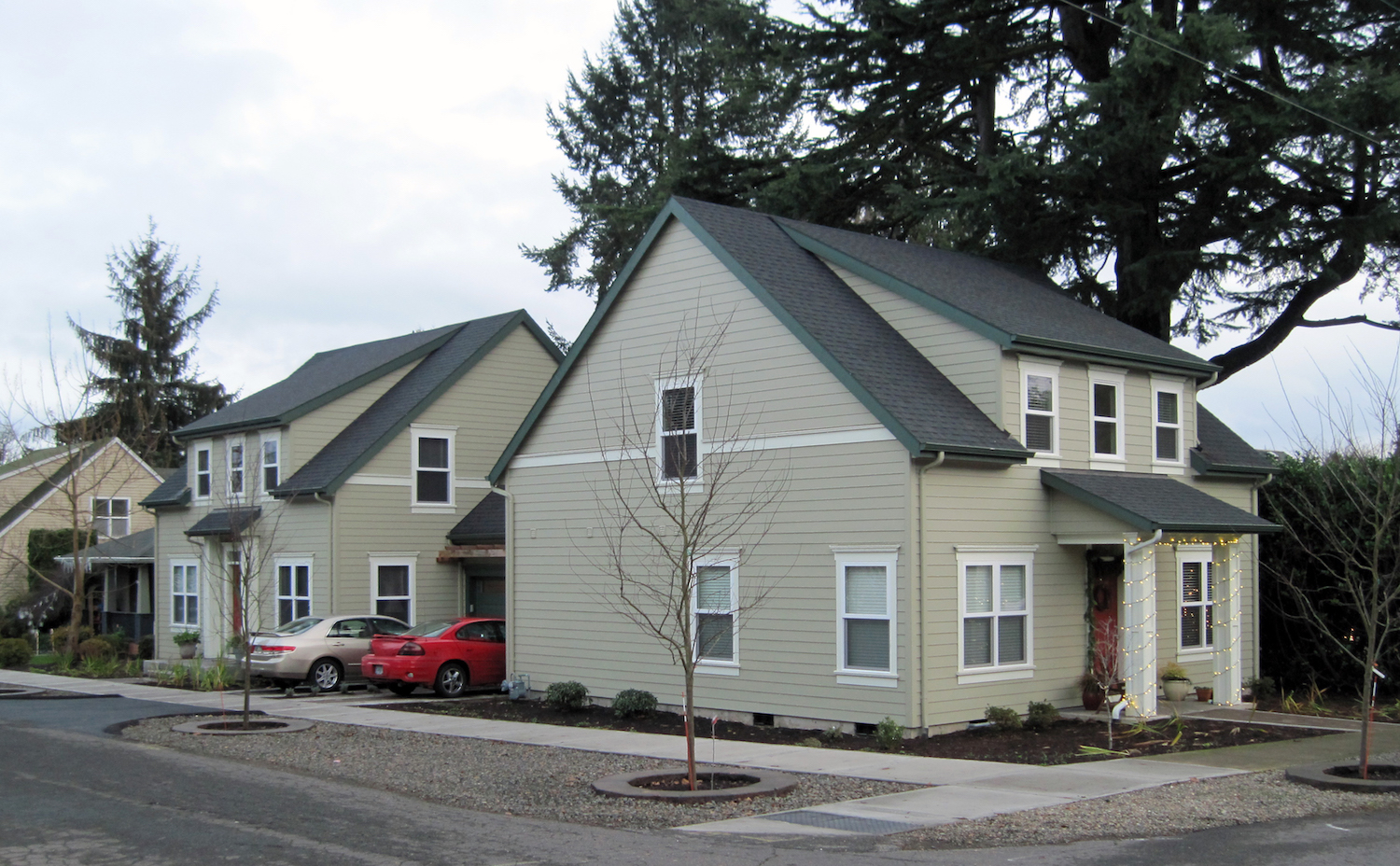 LAKE OSWEGO OLD TOWN DUPLEX #2.JPG