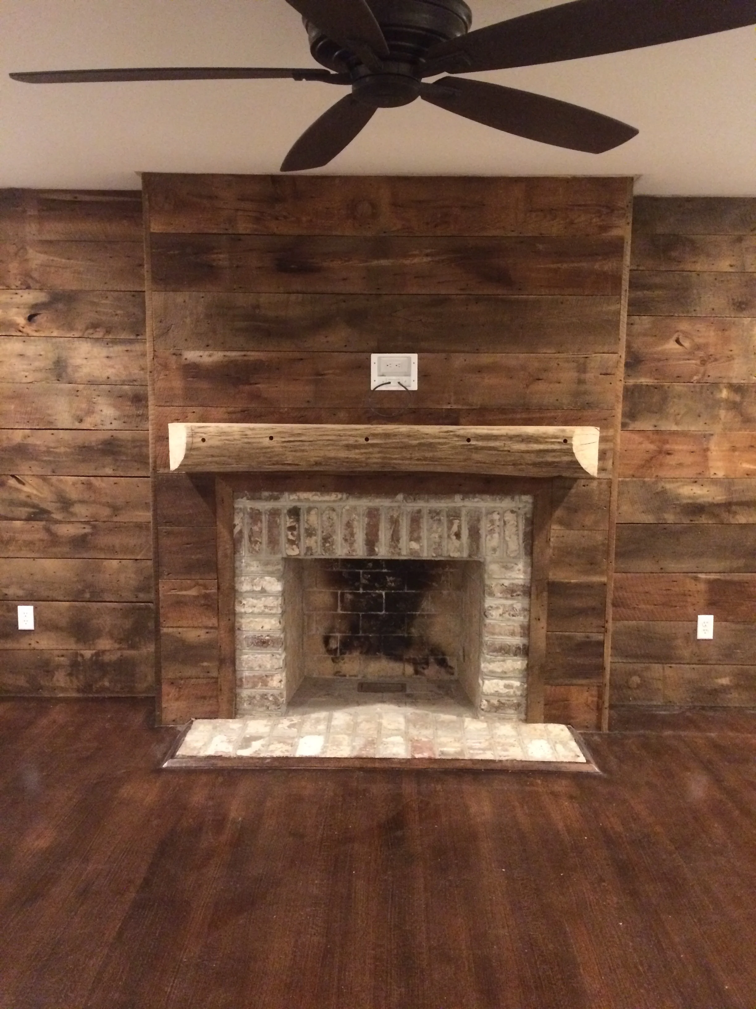 RECLAIMED BARNWOOD — Elliott Brothers WoodWorks