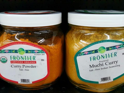 sept 19 frontier curry powders.jpg