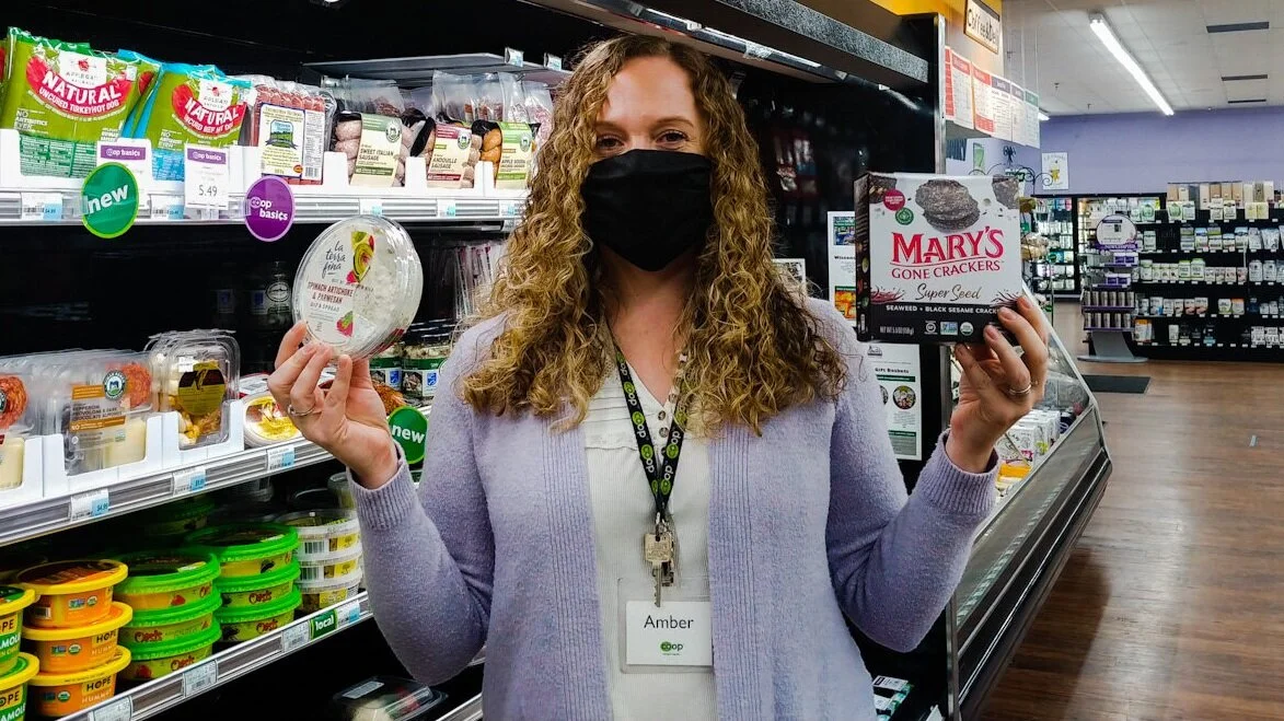 Amber - La Terra Fina Spinach Dip + Mary's Gone Crackers