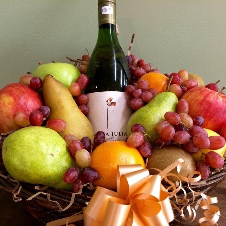 Fruit+Basket+with+Wine.jpg