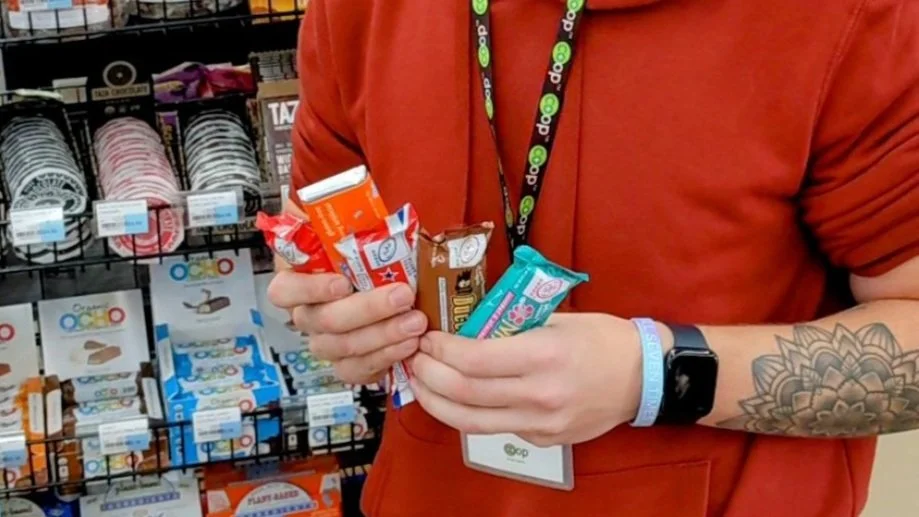 Isaac - Go Max Go Vegan Candy Bars