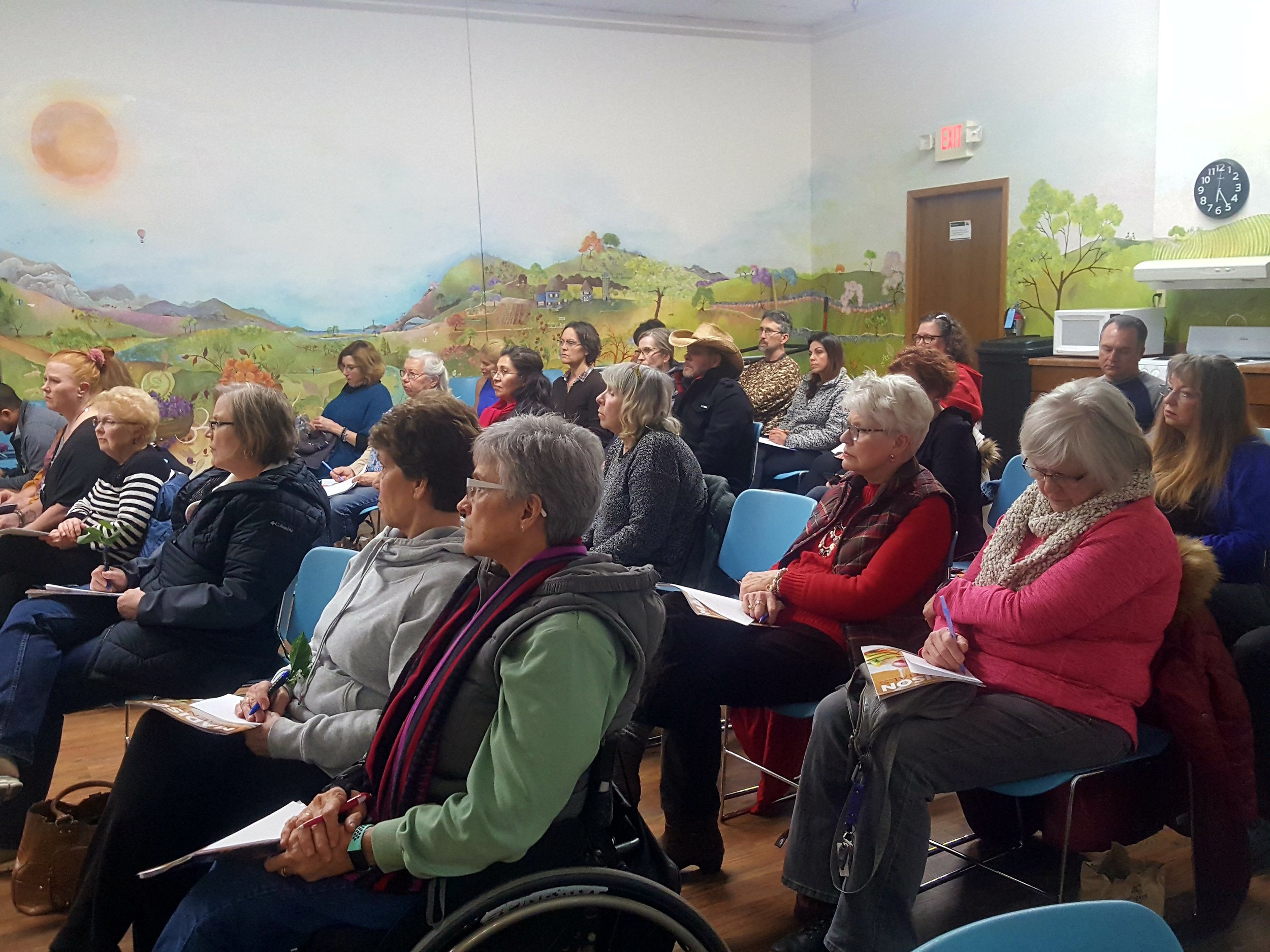 20200219 community room class ancient nutrition11.jpg