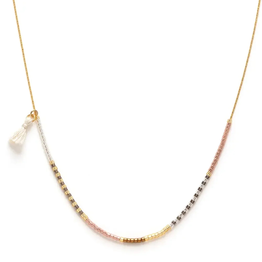 Champagne Seed Neck.webp
