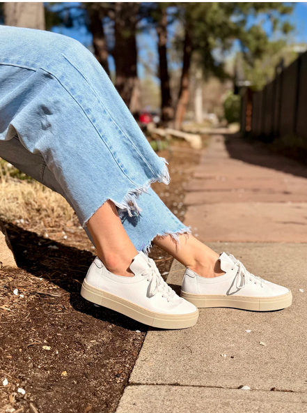 Ateliers Vince White / My Saving Grace