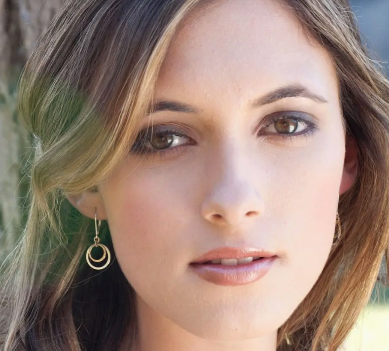 GS earring2.png