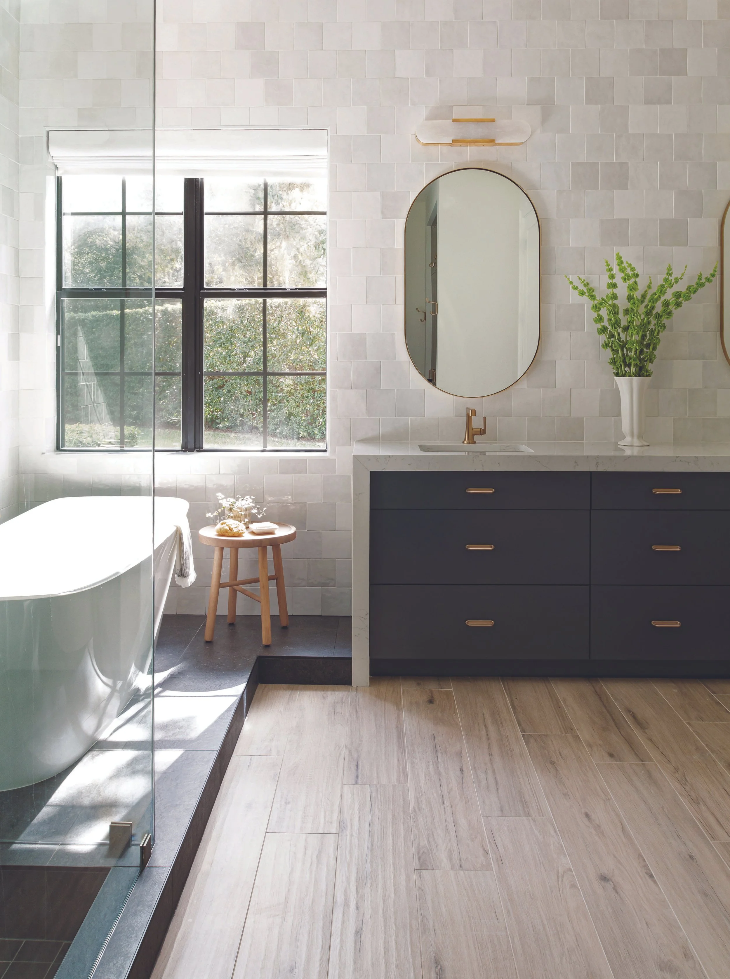 SB_GlenlakePlace_MasterBath1_CMYK.jpg