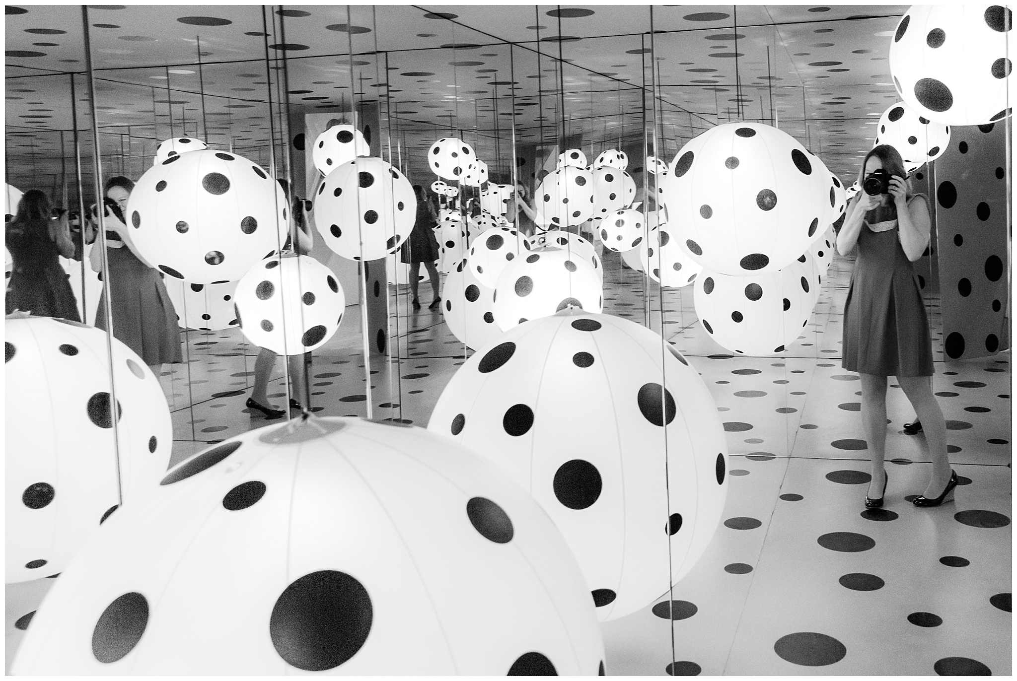 Infinite_Kusama_Hirschorn_DC_0005.jpg