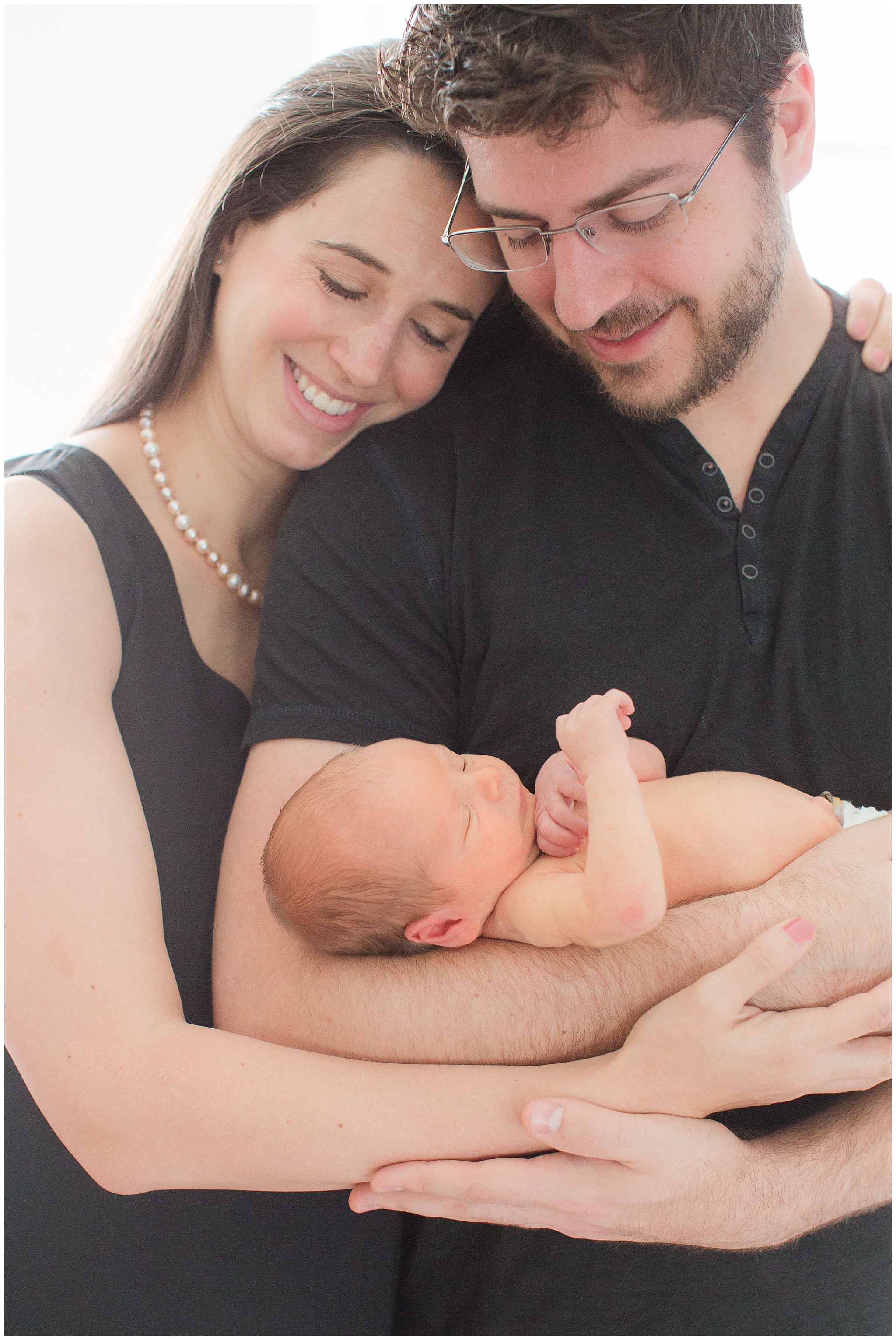 posed_newbornsession_0005.jpg
