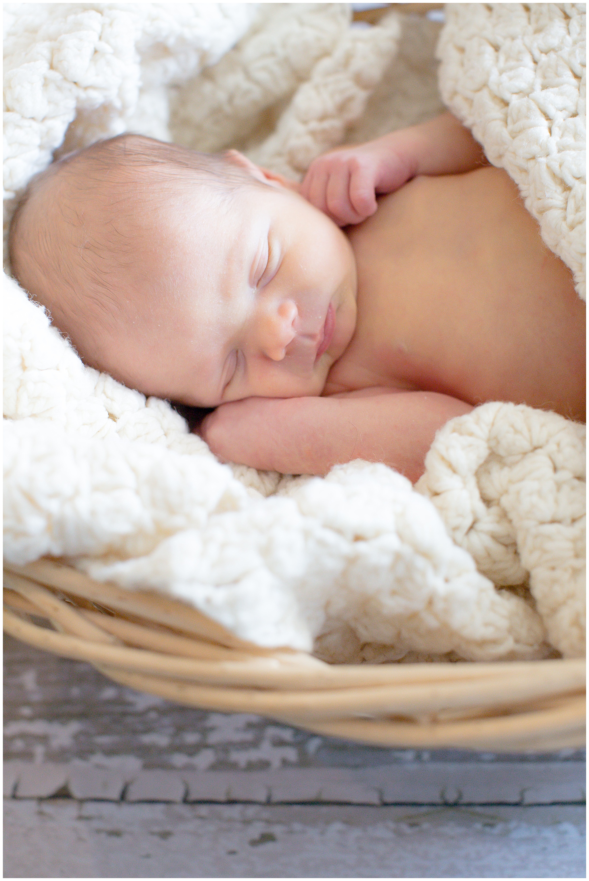 posed_newbornsession_0017.jpg