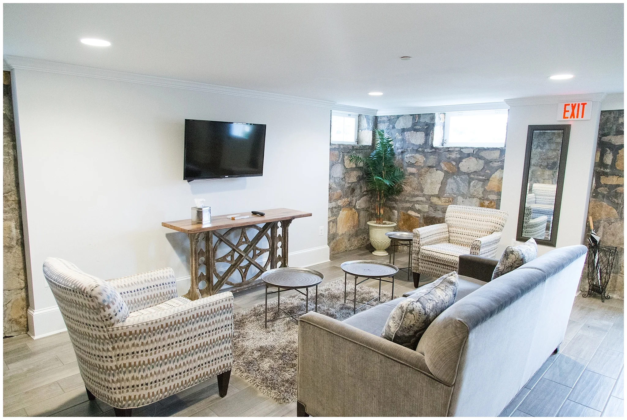 Area for groomsmen to hang out