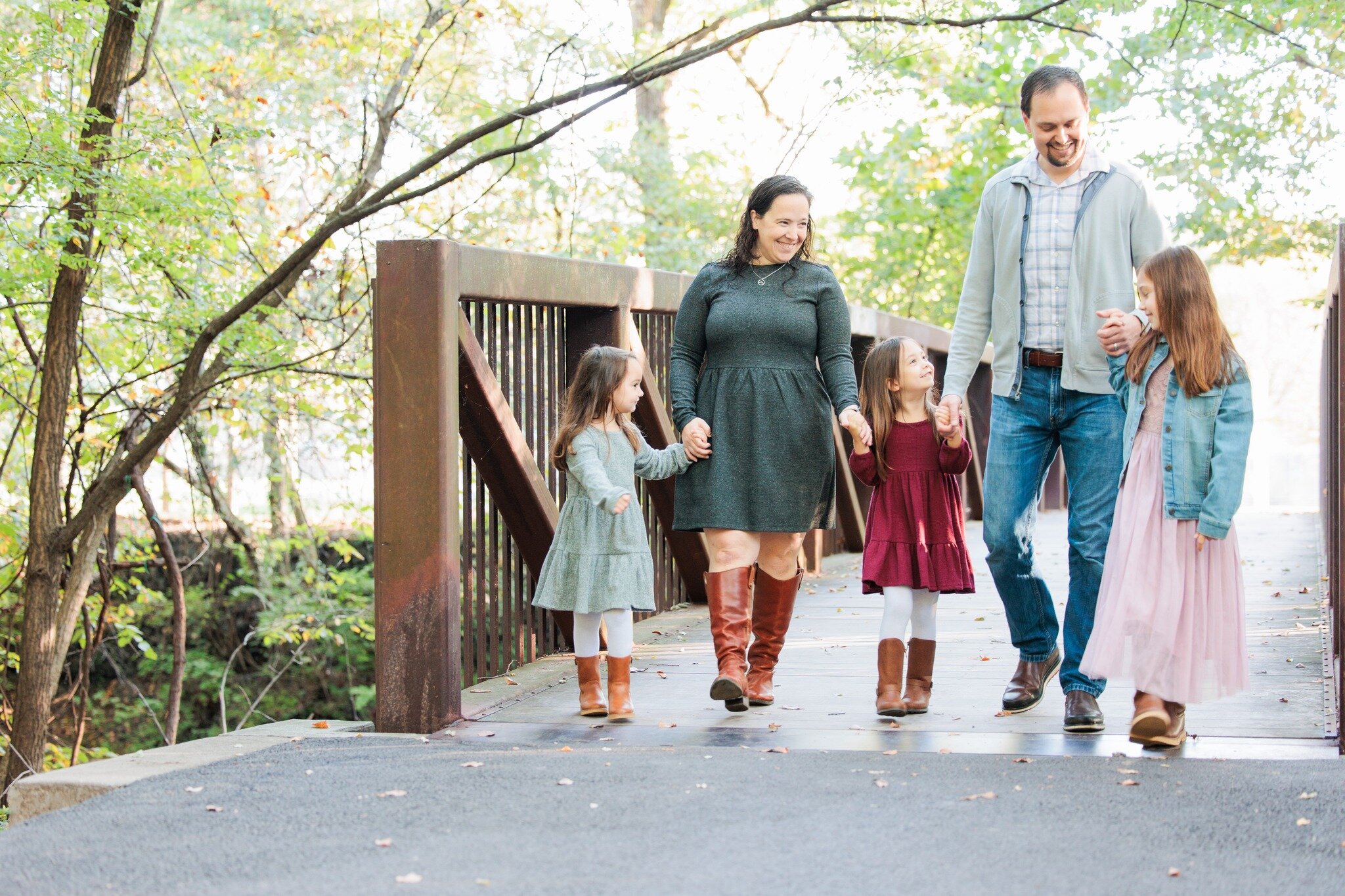 Family time!

.
.
.
.
.
#ginnyfilerphotography #gfpfamilies #familyphotography #dmvfamilyphotographer #marylandfamilyphotographer #kids #blessing #washpost #huffpostgram #portrait #familysession #familyphotographer  #washingtondaily #liveuthentic #dm