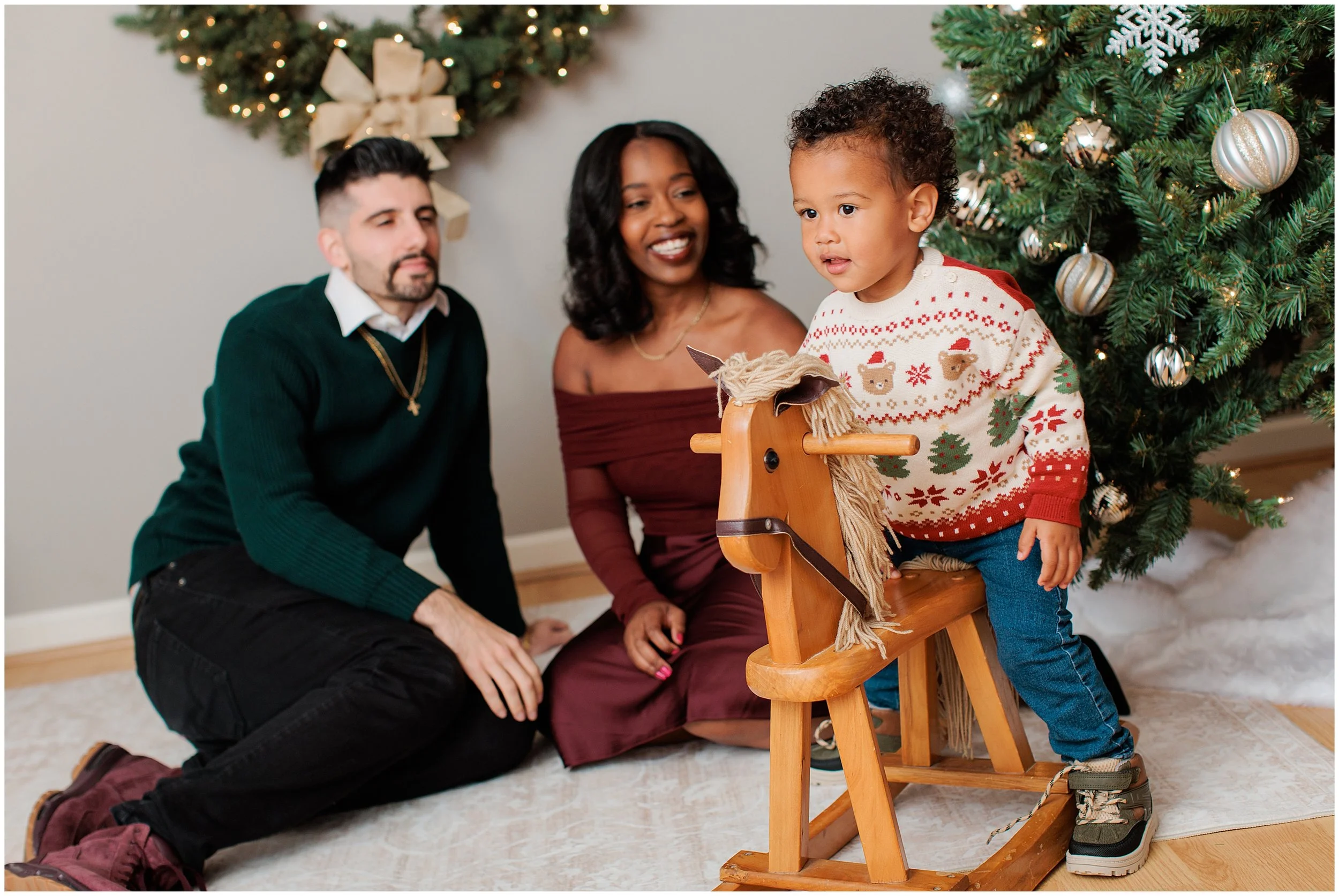 Neighbours-Christmas-mini-family-studio_0012.jpg