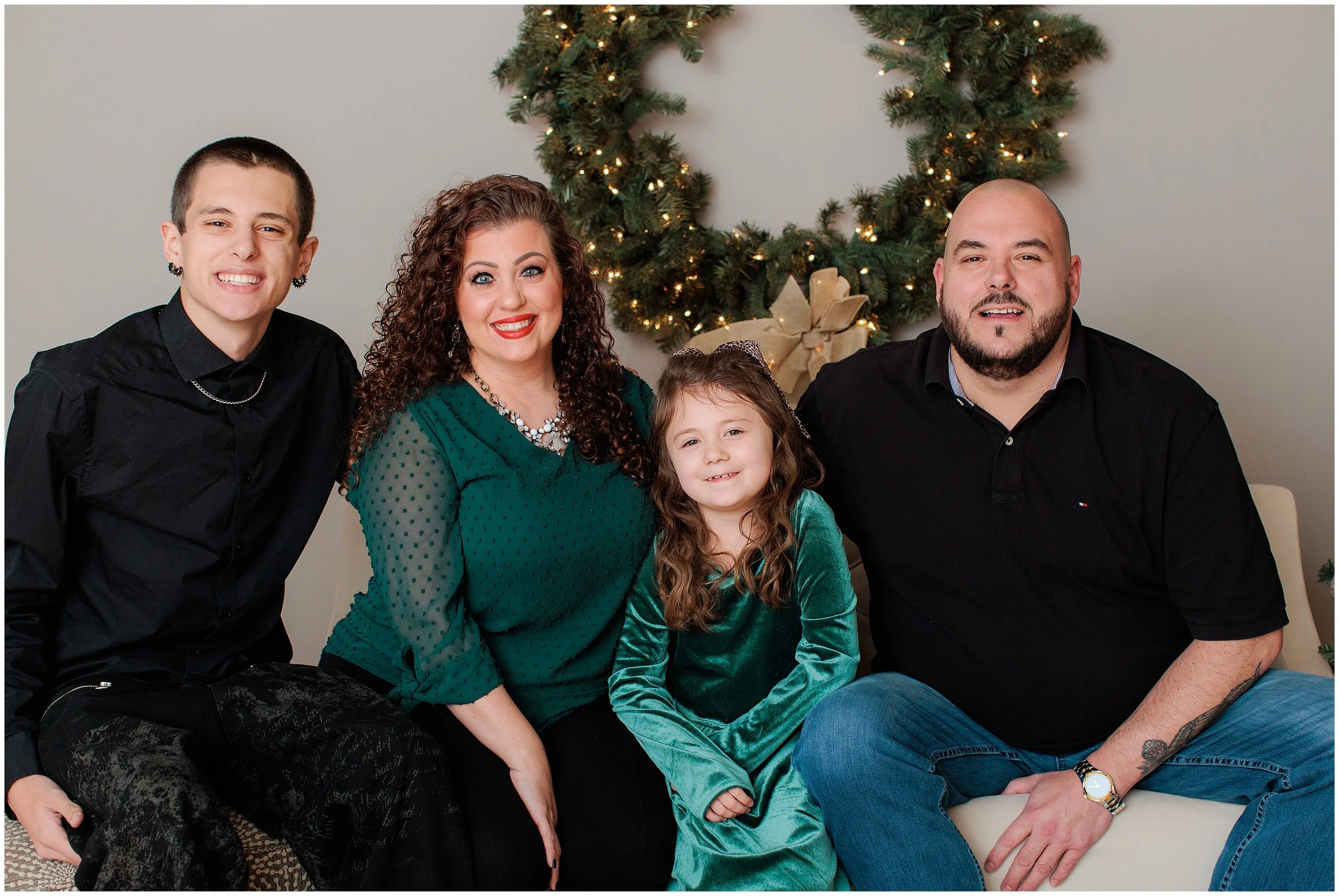 Gebricke-Family-Christmas_0003.jpg