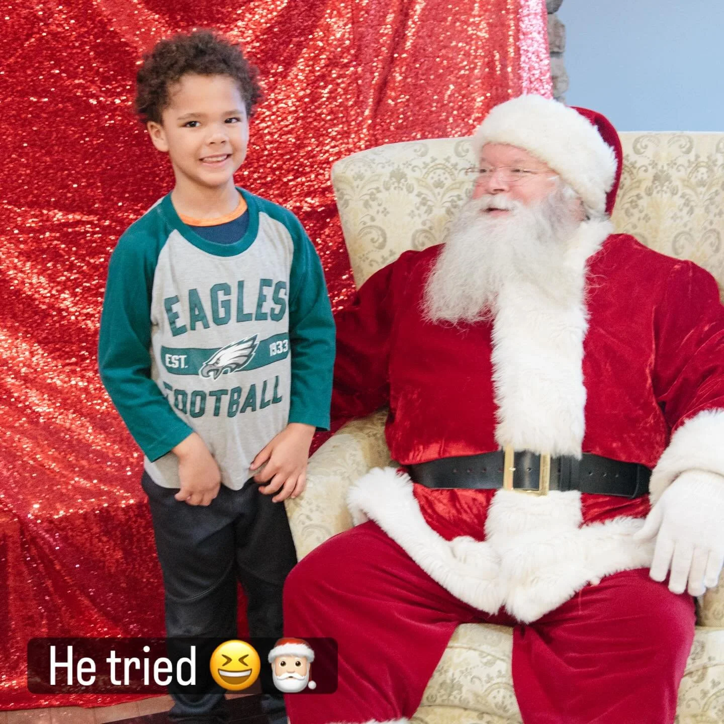 Our neighborhood Santa visit&hellip;I&rsquo;m not sure who was more uncomfortable, but he tried!!