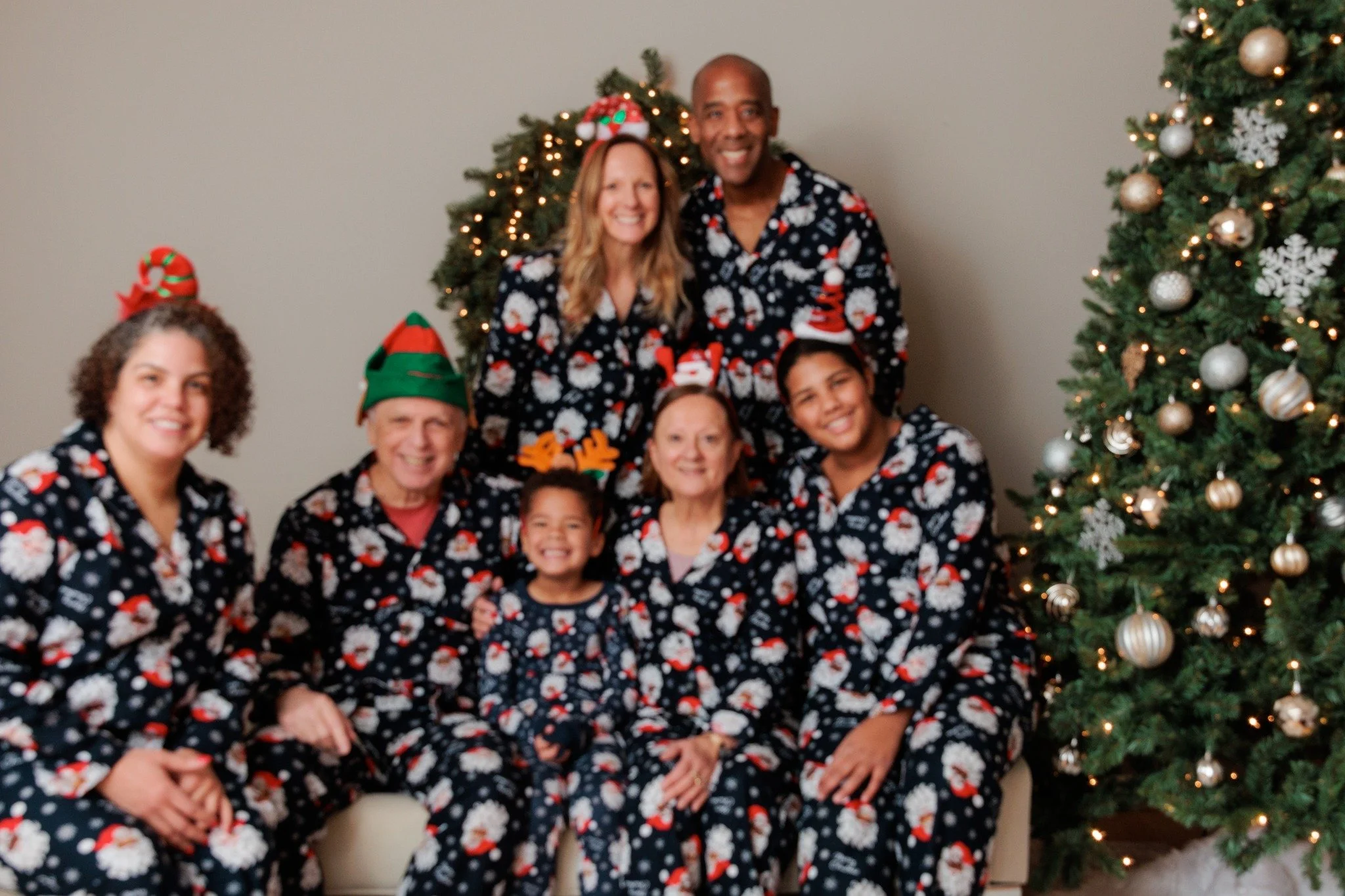 When you leave the camera on manual focus and don&rsquo;t double check&hellip; you get a full set of blurry Christmas photos. Every single one. [Whoops.....]

Honestly though, it feels kind of right for this year.

Everything's been busy, a little me