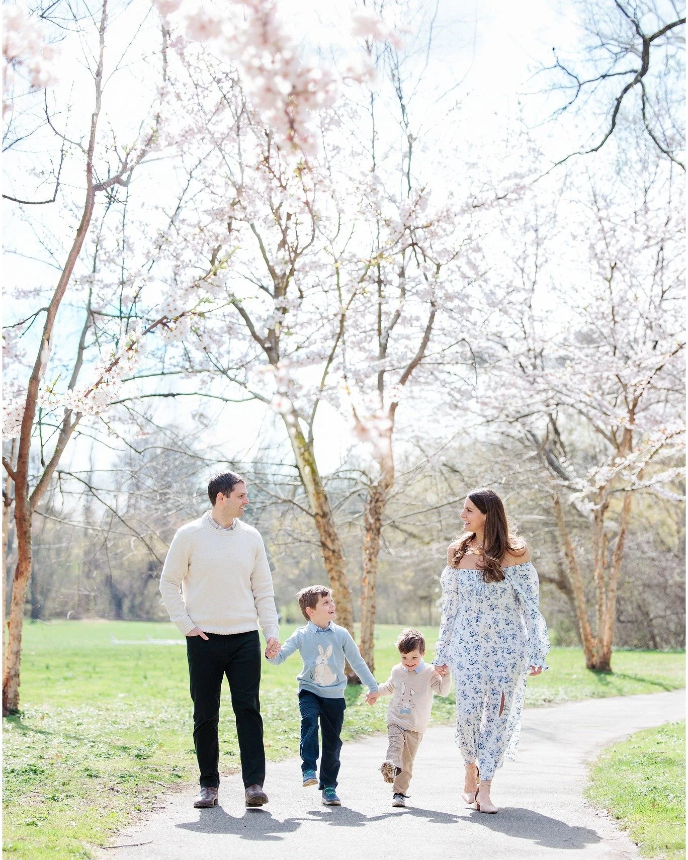 The cherry blossoms may have peaked, but it's not over! 

I promise, the rest of spring is still on it's way and waiting to show off!

And really this past weekend&rsquo;s sessions had nothing to do with the tree. (but yes, a gorgeous backdrop!) 

It
