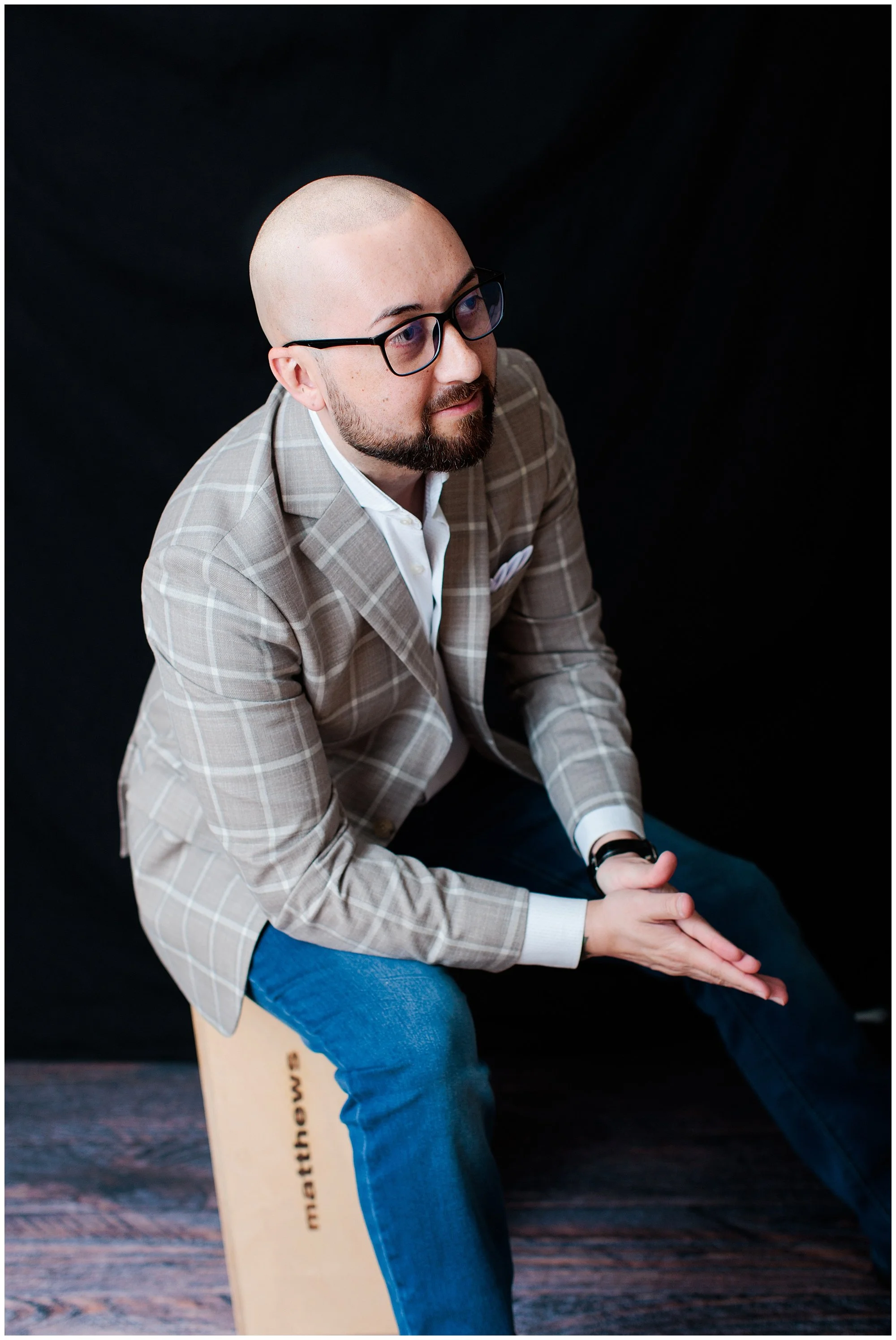  Professional portrait for business website 