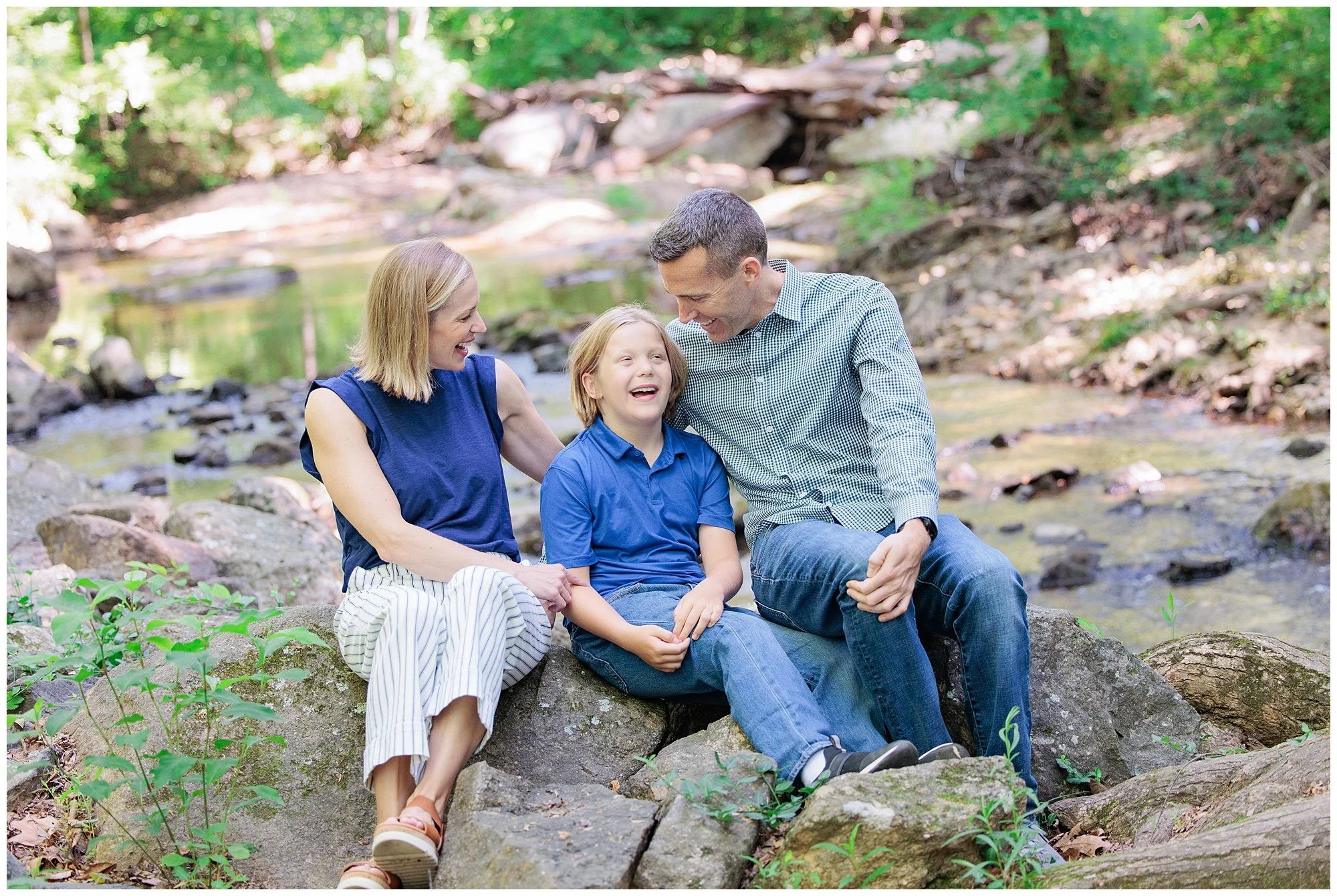 Trying Somewhere New | A Spring Family Session at Valley Mill Park