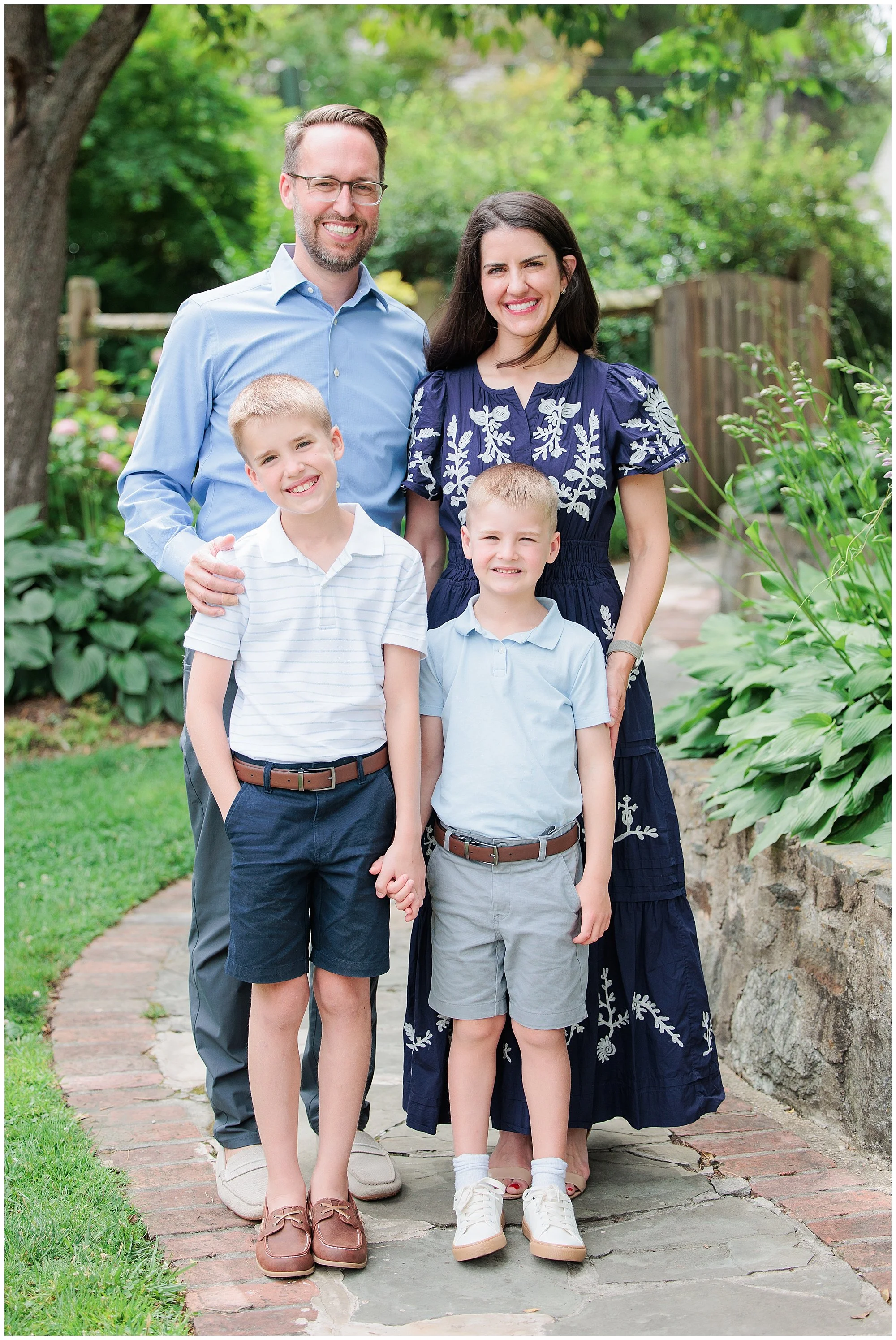 family-photographer-Maryland-GinnyFilerPhotography-50anniversary_0007.jpg
