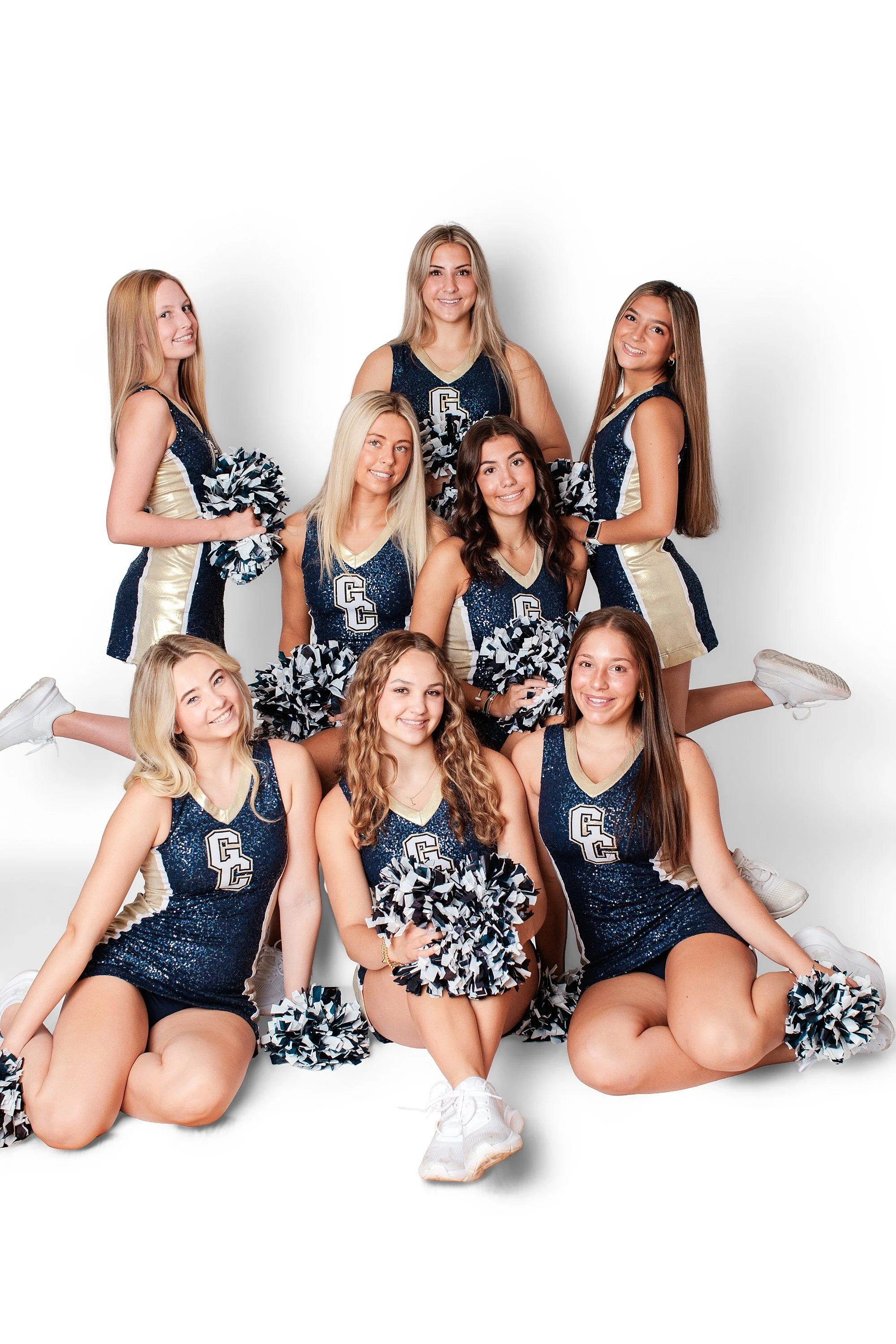 group of cheerleadering senior girls in Silver Spring Studio together