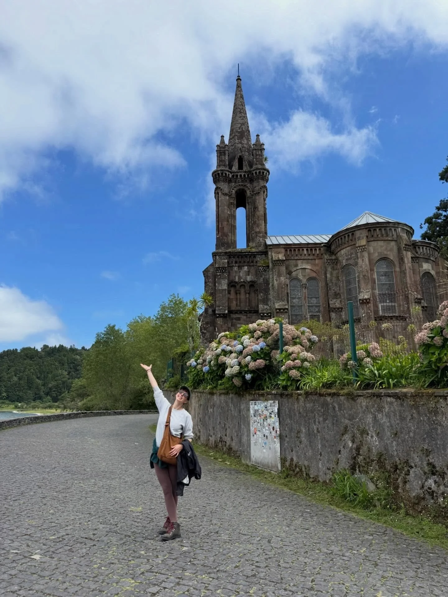 Now it the time! Our Spain retreat is open for bookings AND if you message us we&rsquo;ll send you a code for 500&euro; off! Sign up now for all the fun, yoga, beach time, excursions, delicious food and incredible people&hearts;️ #yoga #yogaretreat #