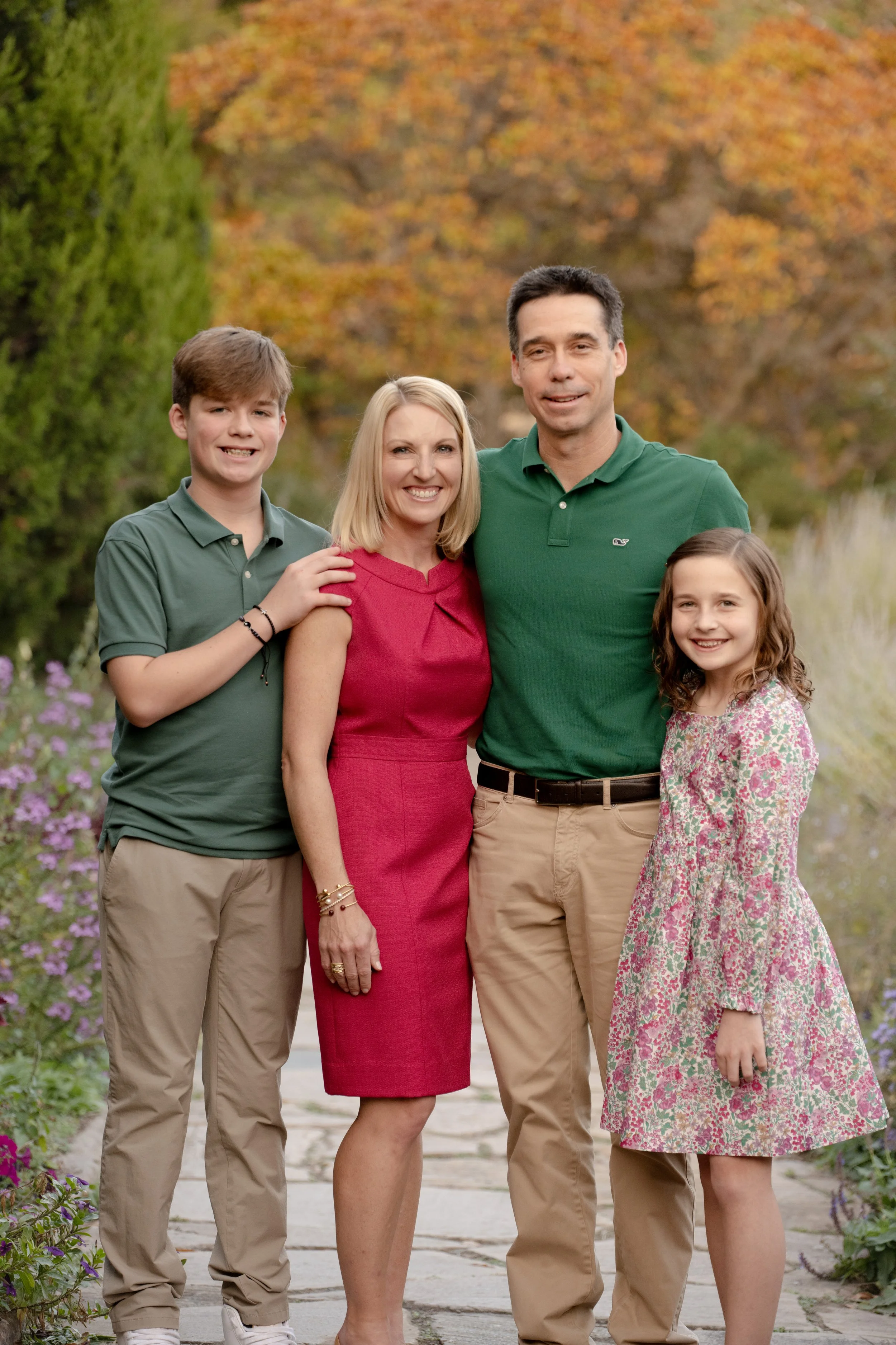 Zures Family 2023-5782.jpg