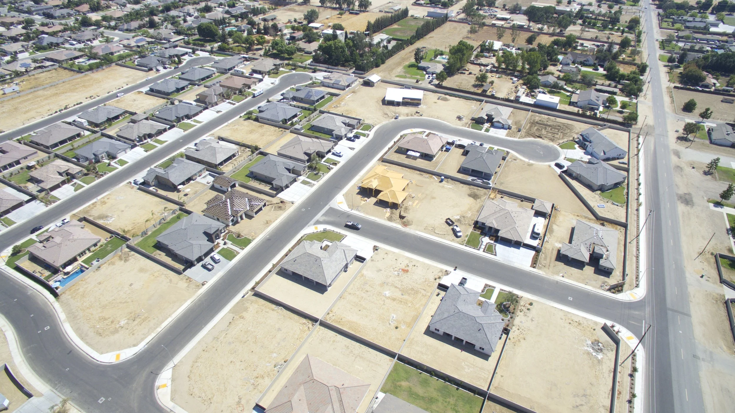 3418 - Neighborhood .jpg