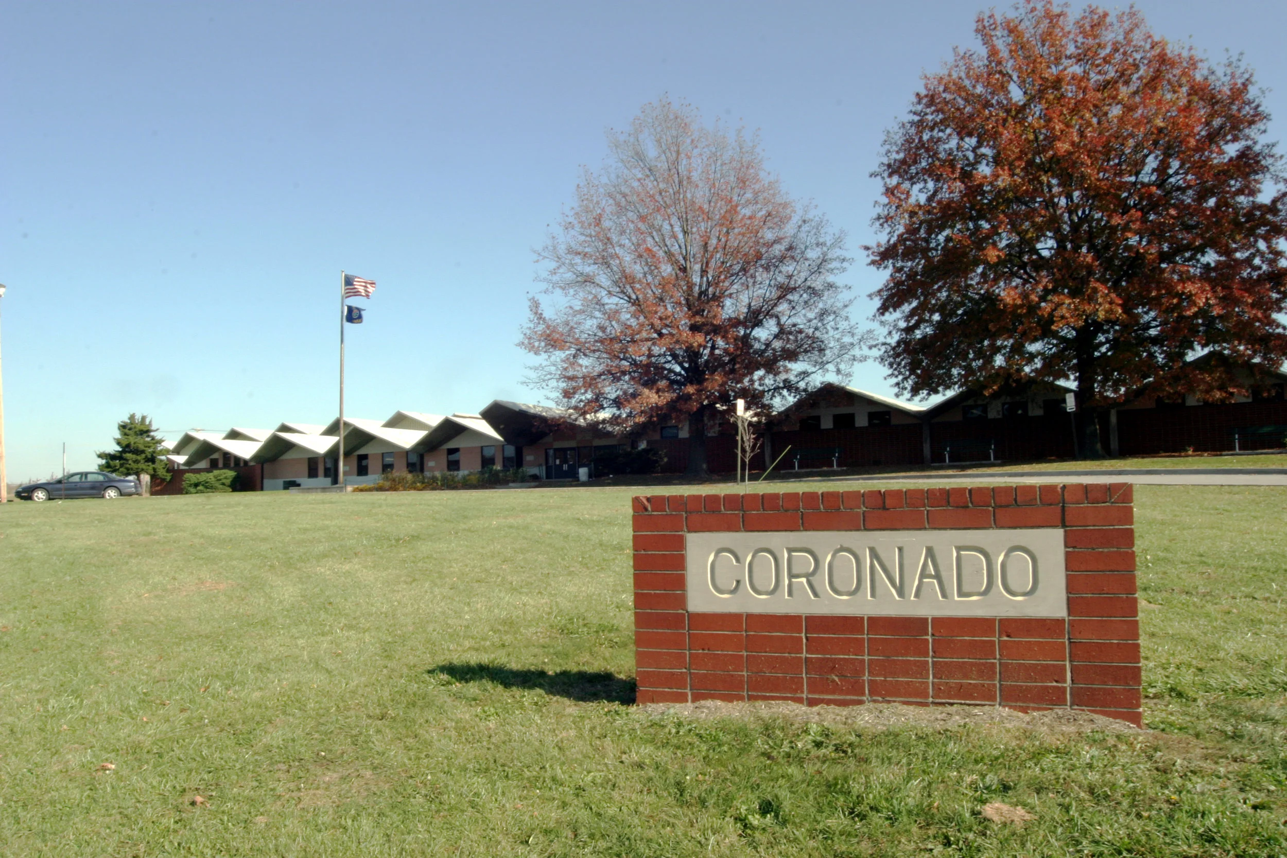 Coronado/Gloria Willis — KCKPS