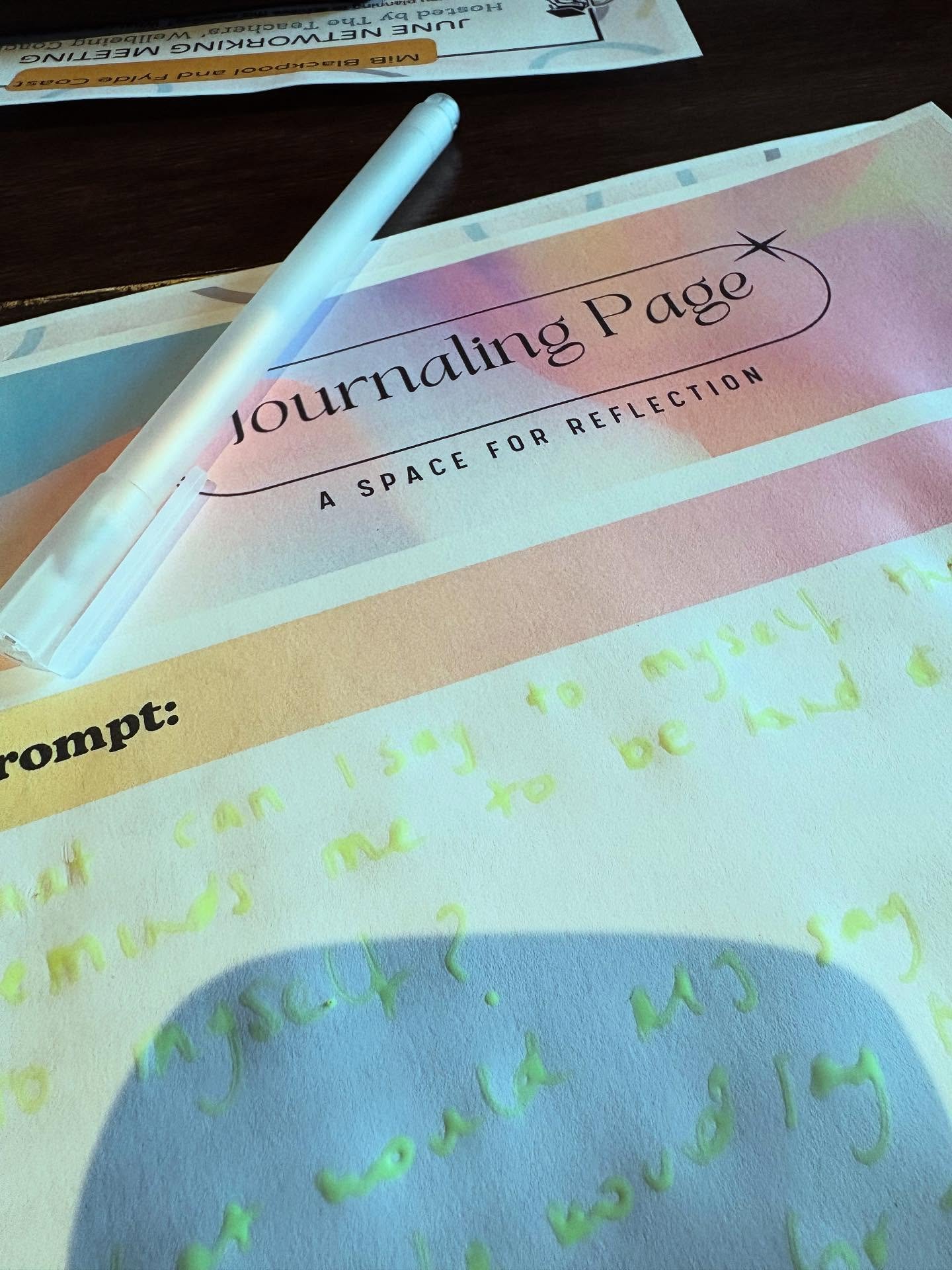 Had a fab time today being the speaker at my local Blackpool @mibintofficial networking event ⚡️

I shared about how to unlock your journaling blocks and some gorgeous prompts to explore further! 

⚡️ we discussed how at first it might feel uncomfort