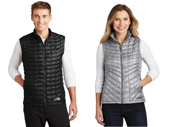 8662-MidGrey-1-NF0A3LHLMidGreyModelFront-337W.jpg