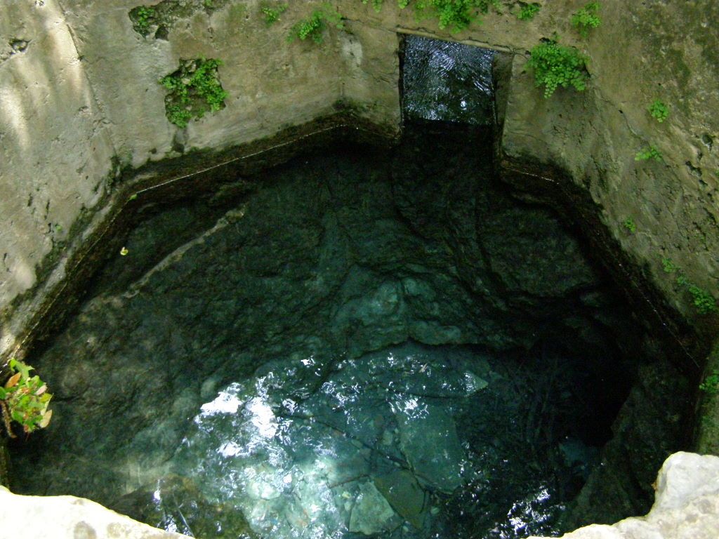 blue hole from internet photo.jpg