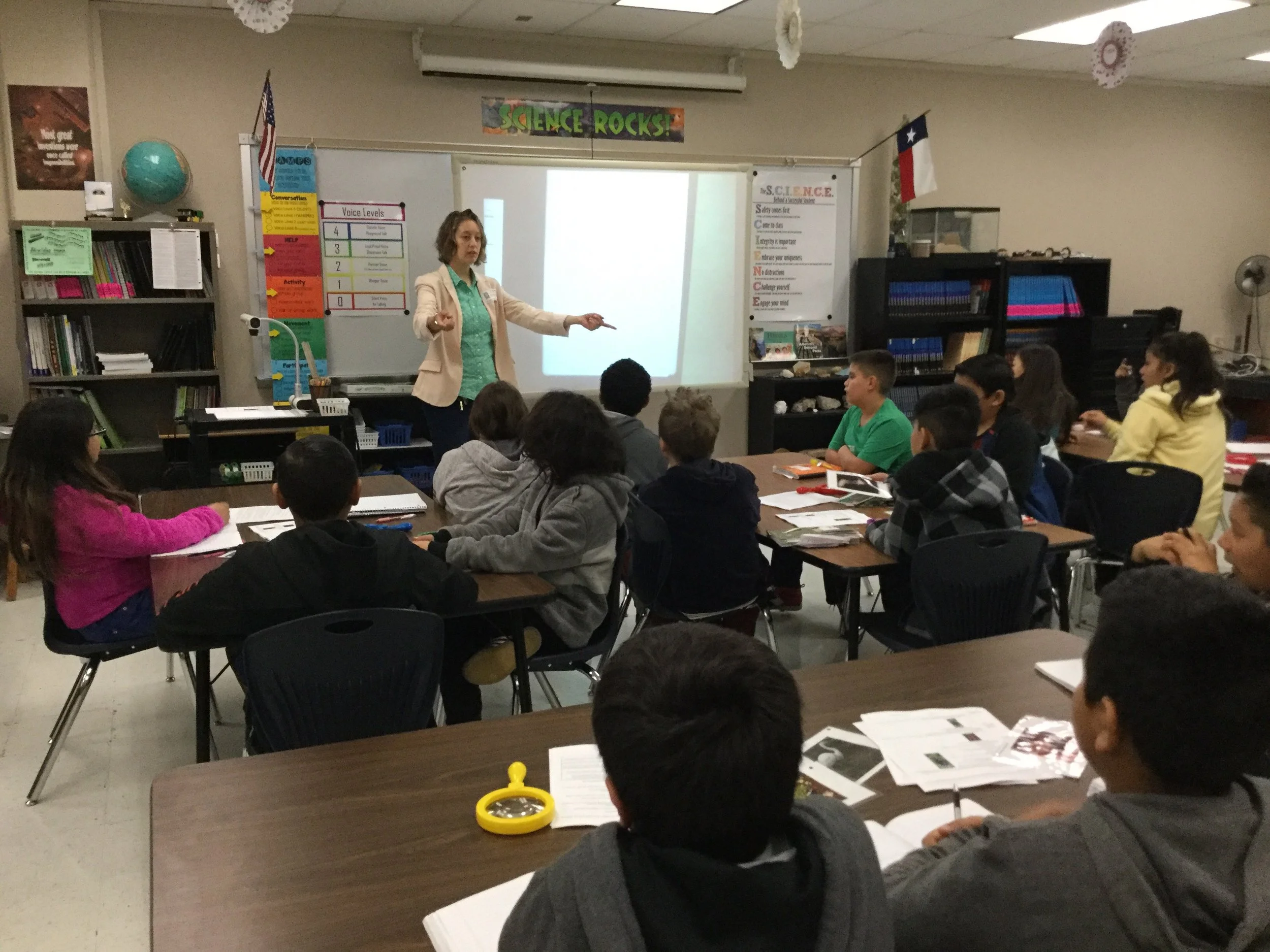 Headwaters in the classroom Zamora 3.9.18 pic 3.jpg