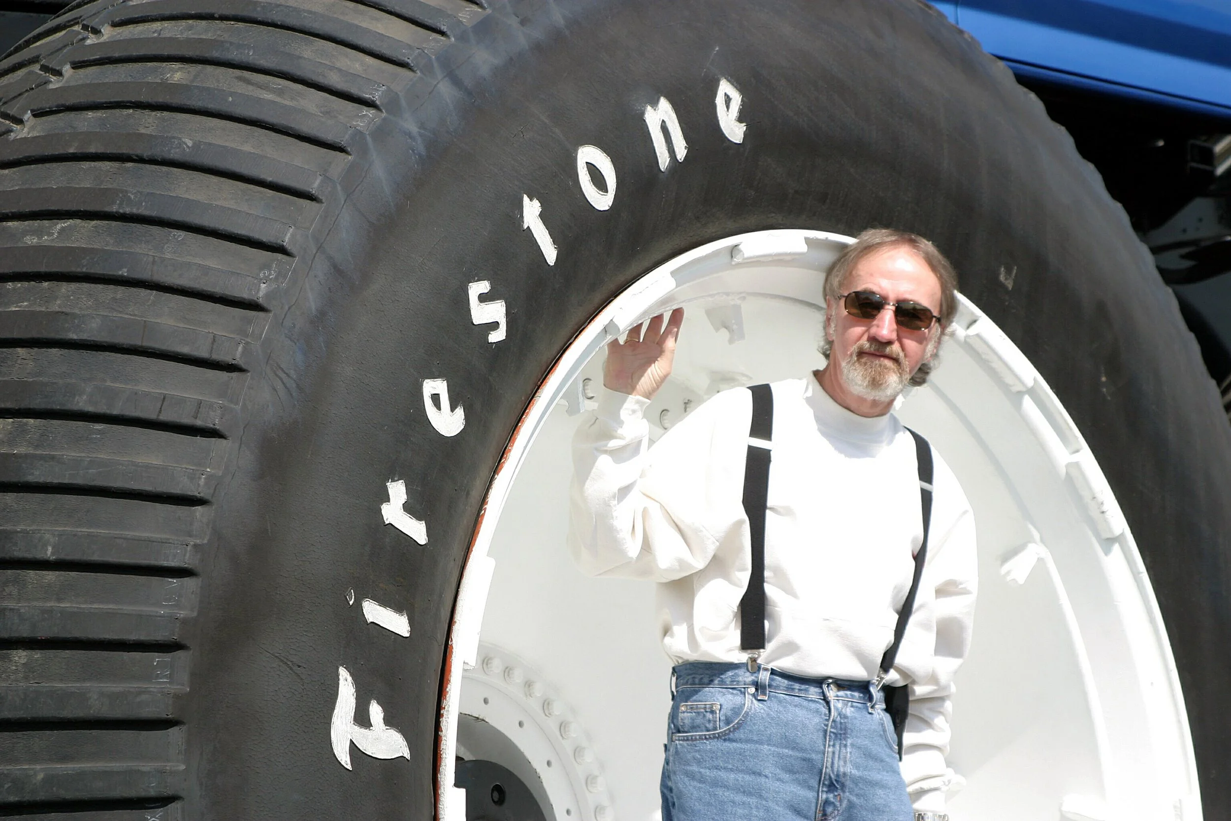  My father meets Bigfoot 5 up close and personal. 