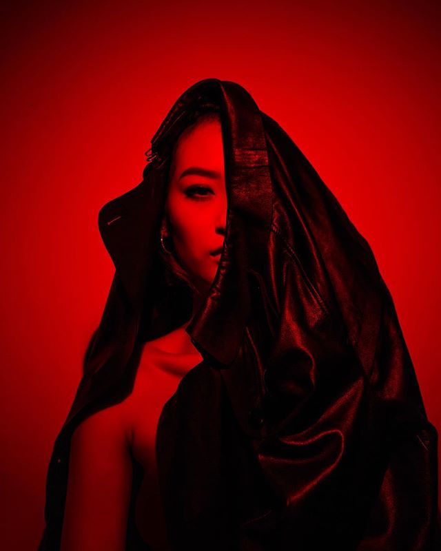 LA VIRGEN DE SAMAEL 
#juanpalominostudio #balenciaga #design #givenchy #louisvuitton #red #control #fashion #photoshooting #model #concept #kensington #love #chelsea #london #black #white #love #picoftheday #designer #life #light #csm #centralsaintma
