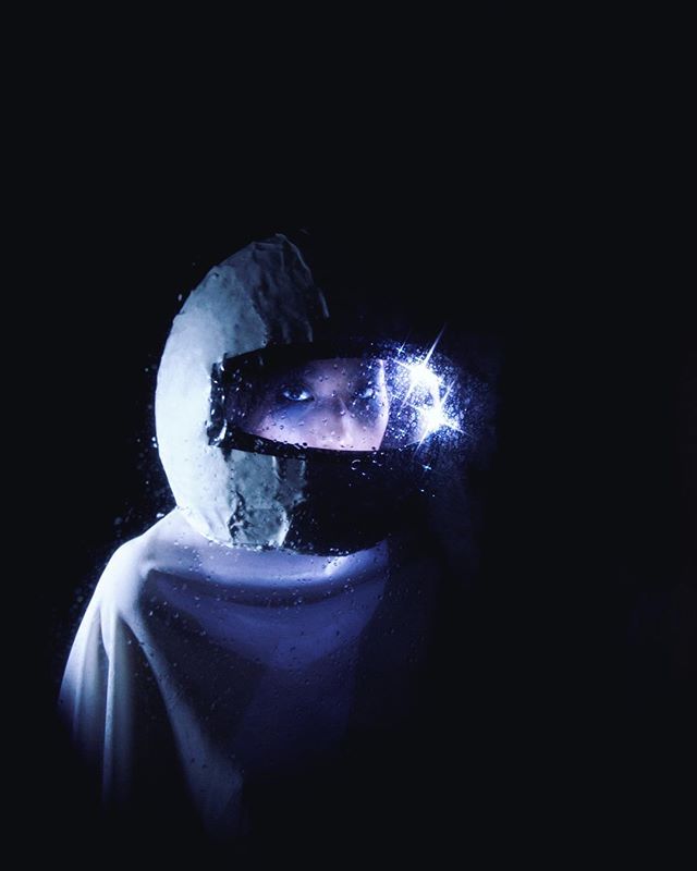 SPACE 
#juanpalominostudio #design #red #control #fashion #nasa #space #photoshooting #model #concept #kensington #love #chelsea #london #black #white #love #picoftheday #designer #life #light #csm #centralsaintmartins #stylist #team #nature #catwalk