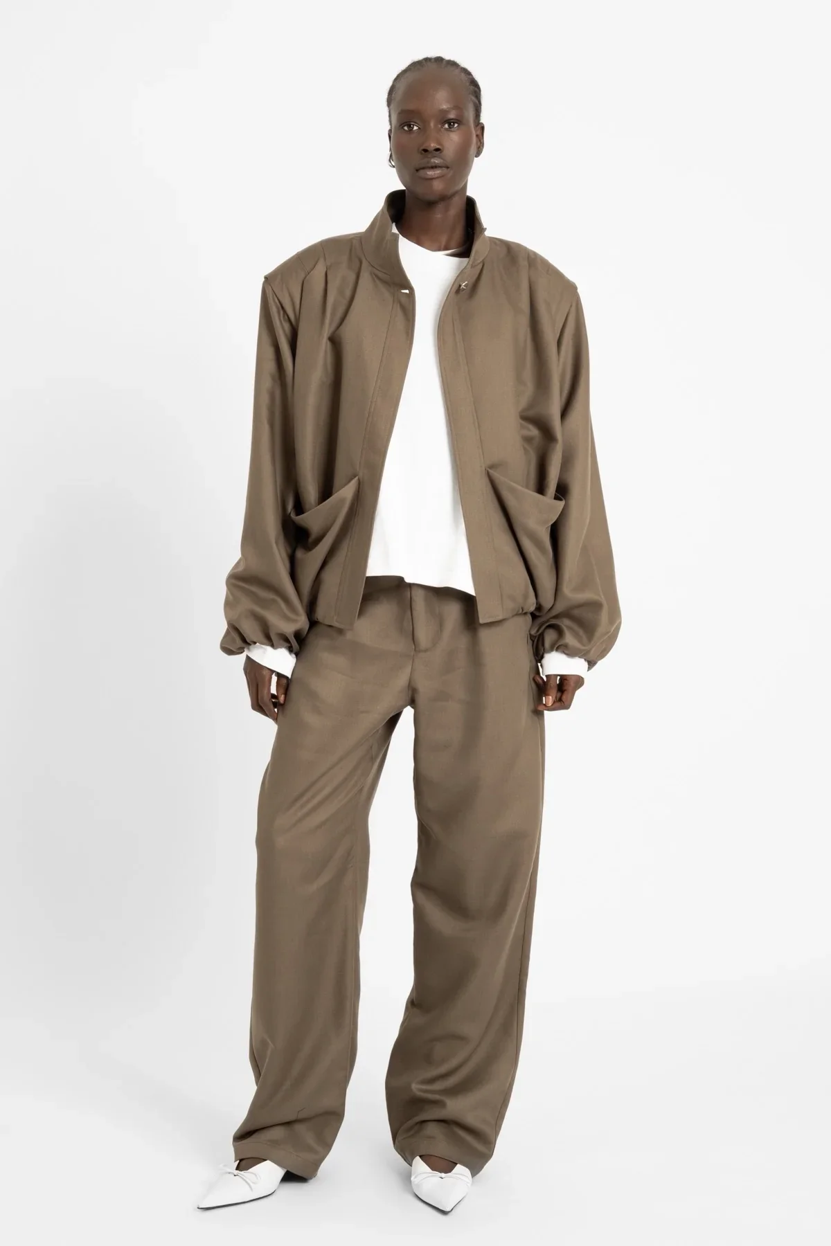 AW26_ECom_BOBBY_Jacket_Olive_1.webp